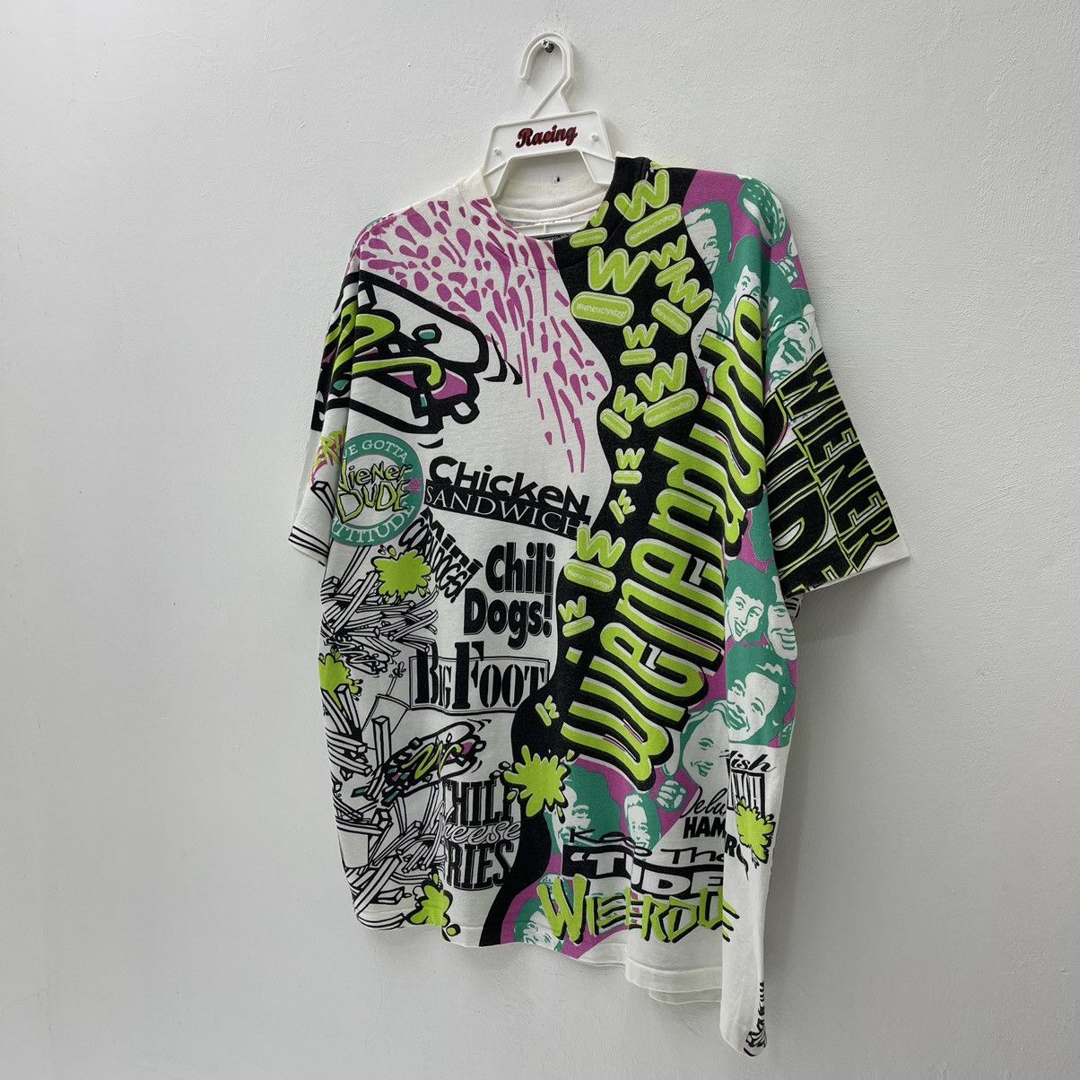 Vintage Vintage 90s All Over Print Nice T-Shirt Single Stitch Size US XL / EU 56 / 4 - 4 Thumbnail