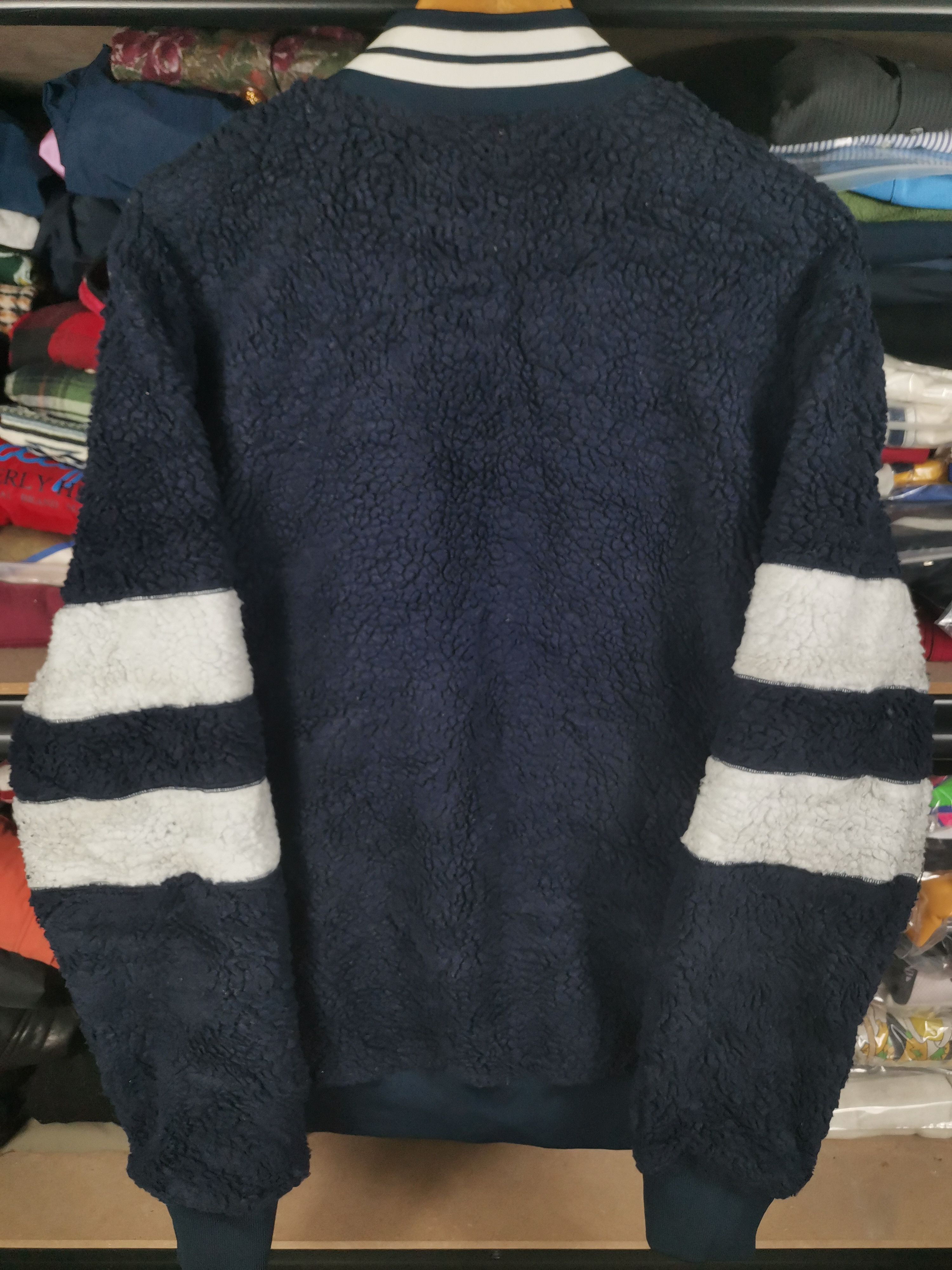 Tommy Hilfiger Vintage Tommy Jeans Riversable Sherpa Jacket Size US XL / EU 56 / 4 - 3 Thumbnail