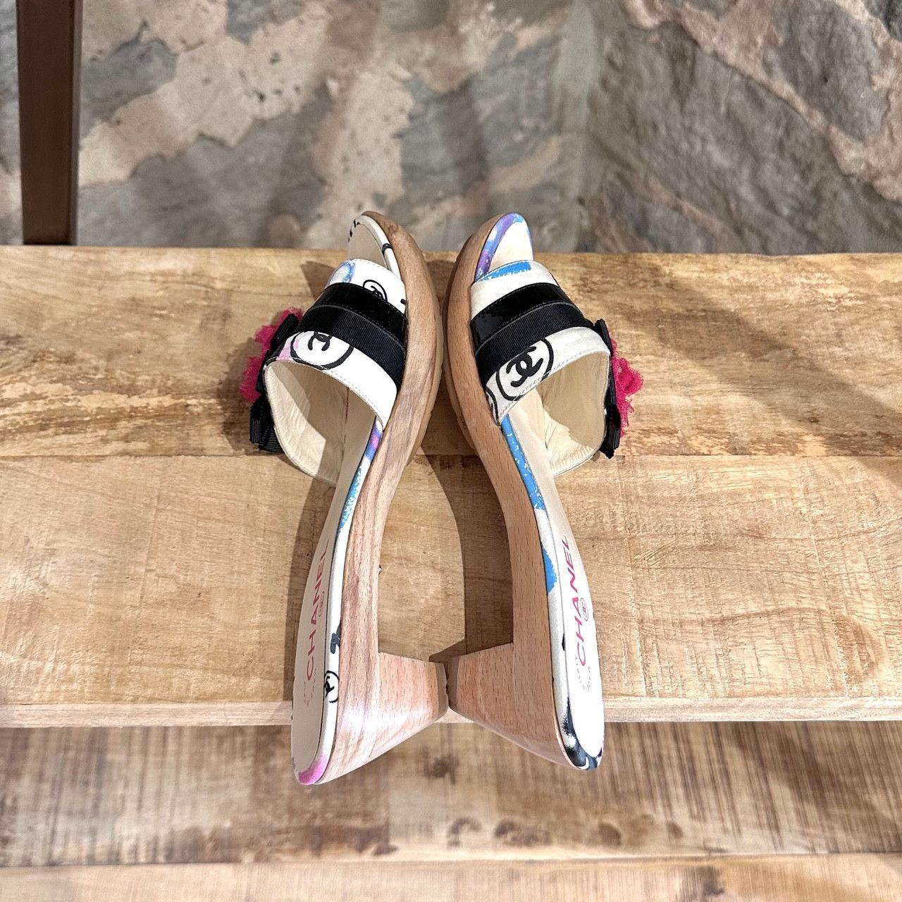 Chanel Chanel Vintage Graffiti Flower Accent Slip-on Wooden Sandals Size US 7 / IT 37 - 8 Thumbnail