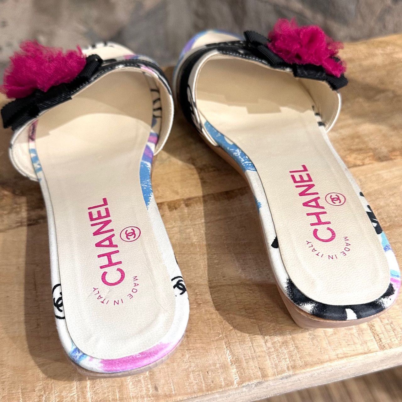 Chanel Chanel Vintage Graffiti Flower Accent Slip-on Wooden Sandals Size US 7 / IT 37 - 6 Thumbnail