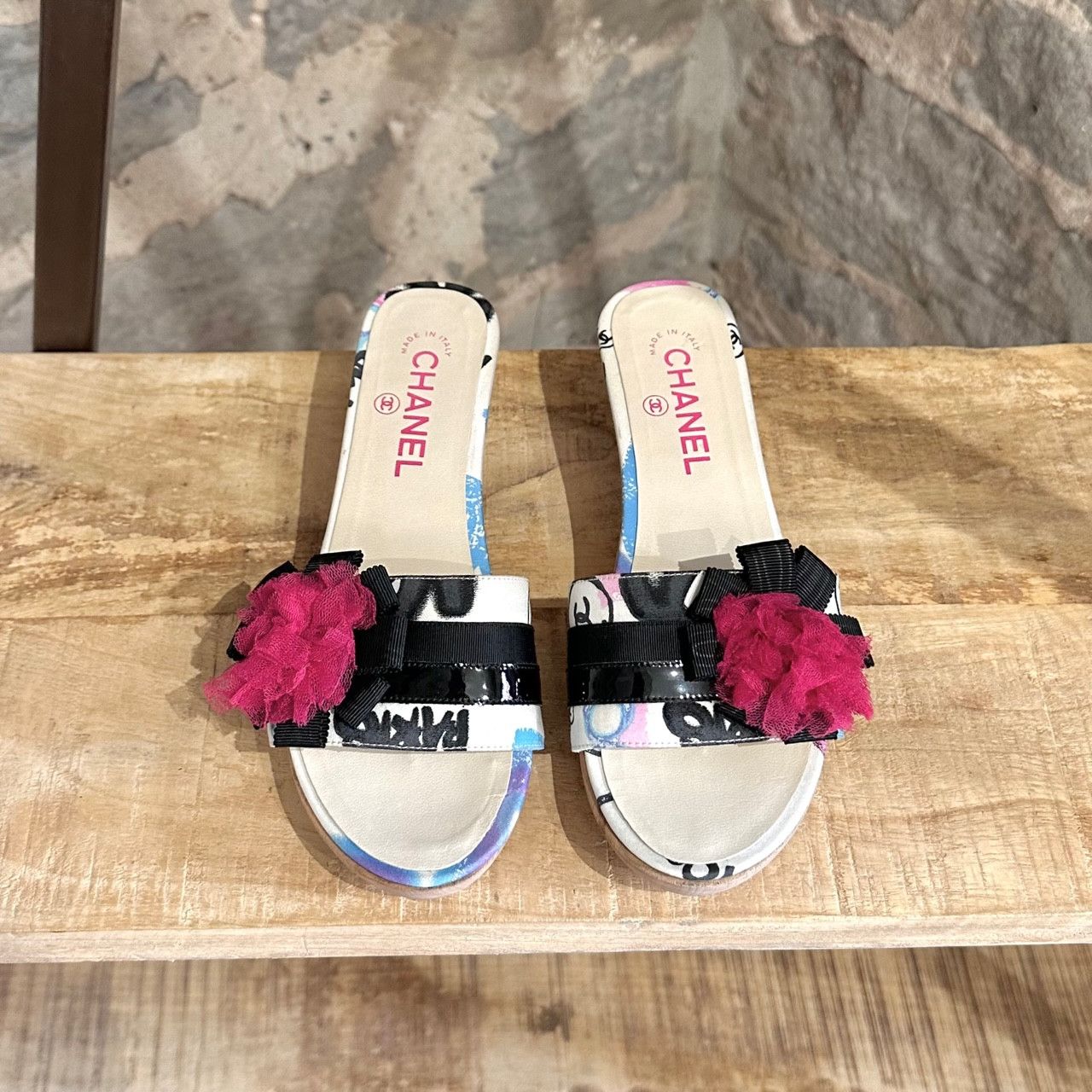 Chanel Chanel Vintage Graffiti Flower Accent Slip-on Wooden Sandals Size US 7 / IT 37 - 2 Thumbnail