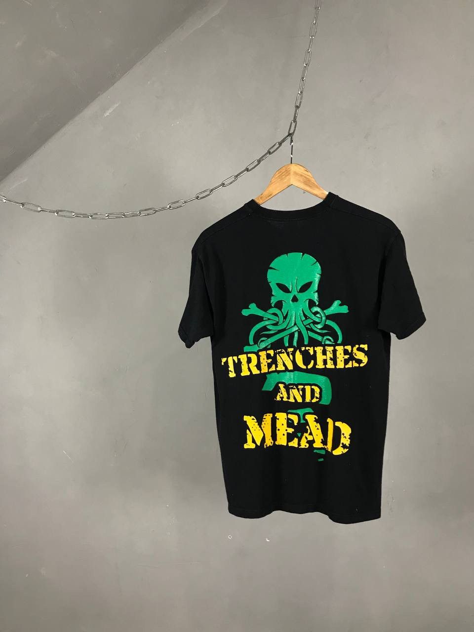 Band Tees Alestorm vintage rock band tee Size US M / EU 48-50 / 2 - 5 Thumbnail