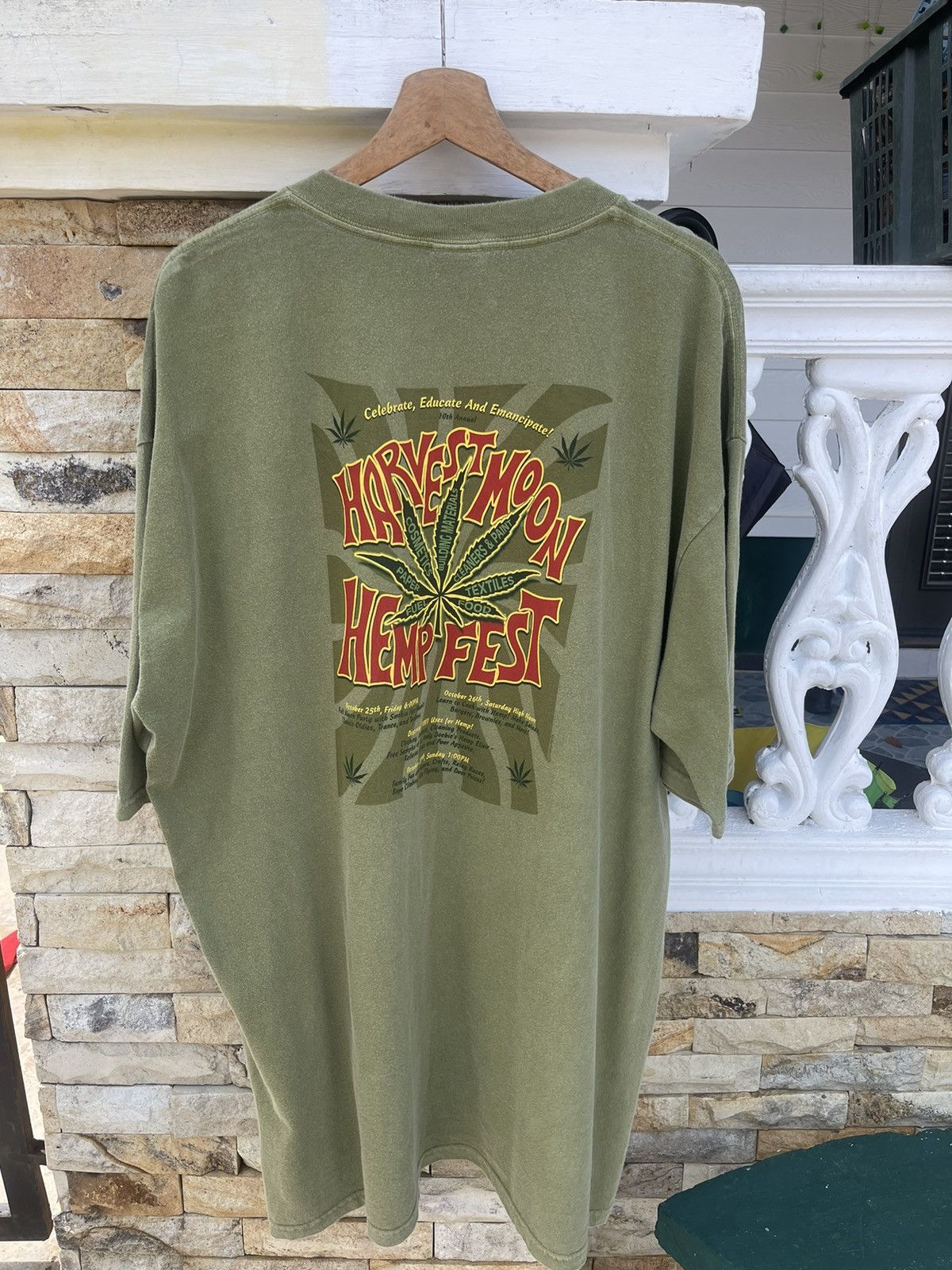 LastDrop🔥Vtg Faded Crazy Shirt Harvest Moon Hemp Fest Tshirt