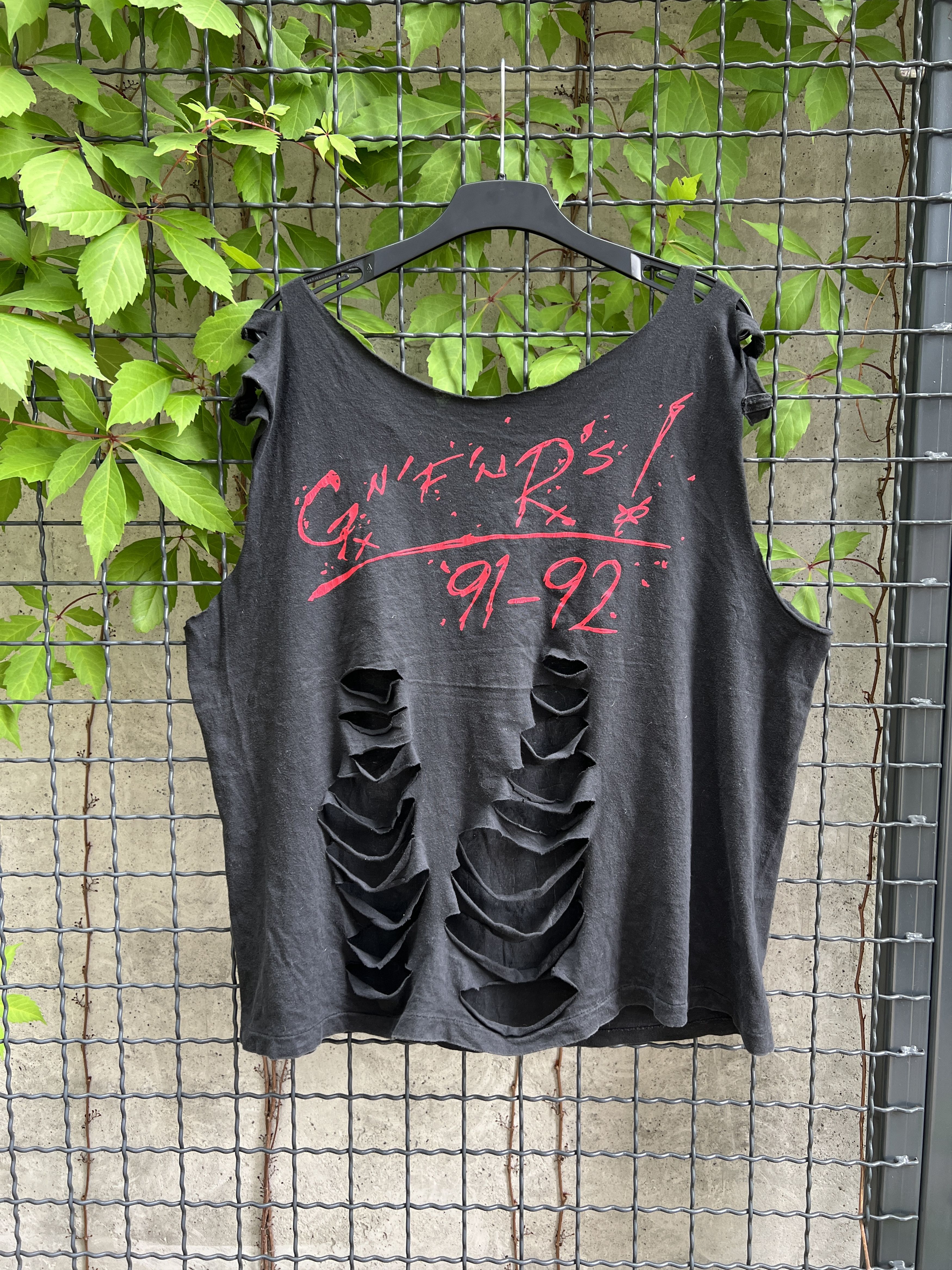 Band Tees Vintage 1991 Guns N Roses Rock Band Tank Top Shirt Size US XL / EU 56 / 4 - 2 Thumbnail