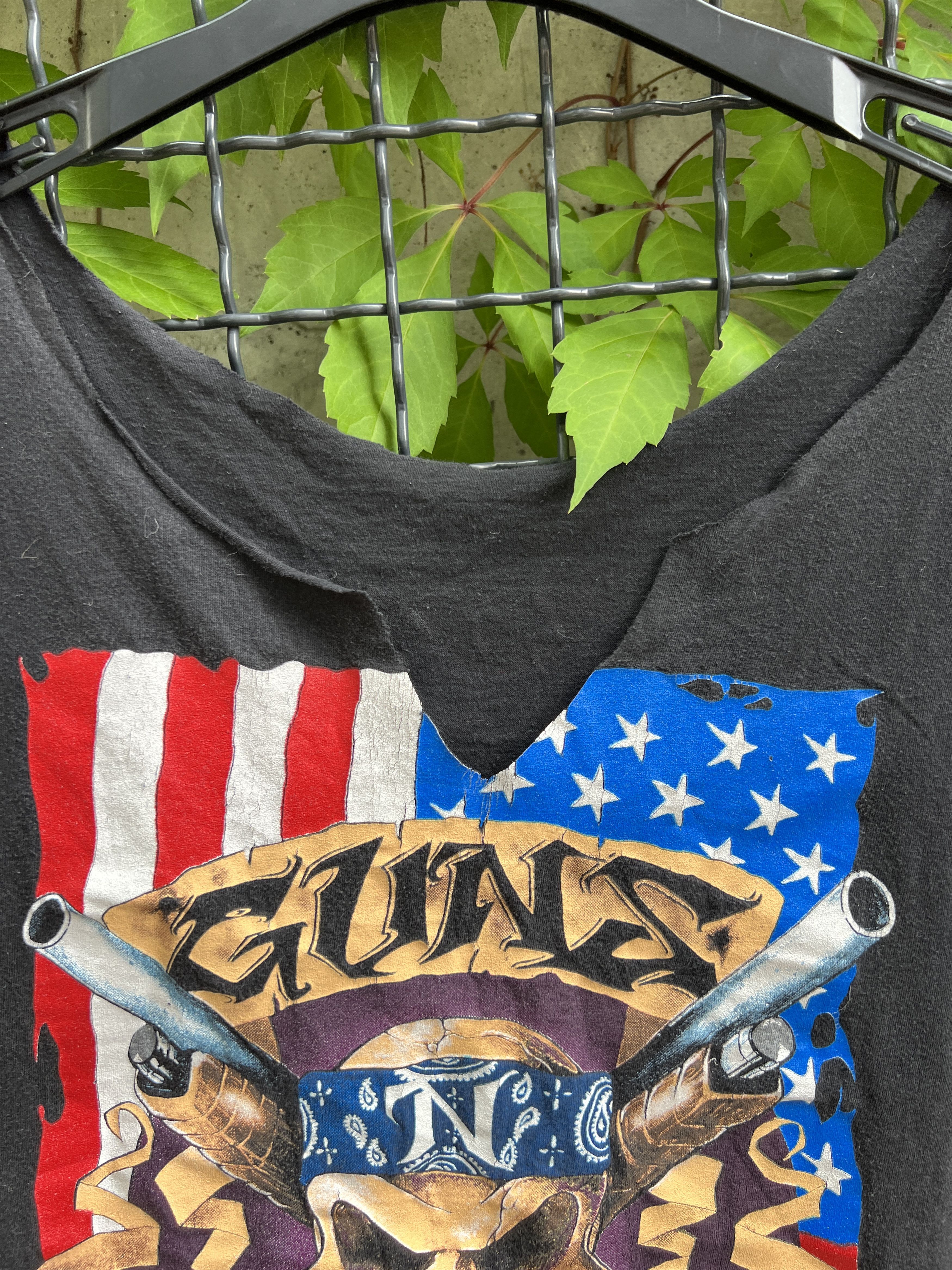 Band Tees Vintage 1991 Guns N Roses Rock Band Tank Top Shirt Size US XL / EU 56 / 4 - 3 Thumbnail