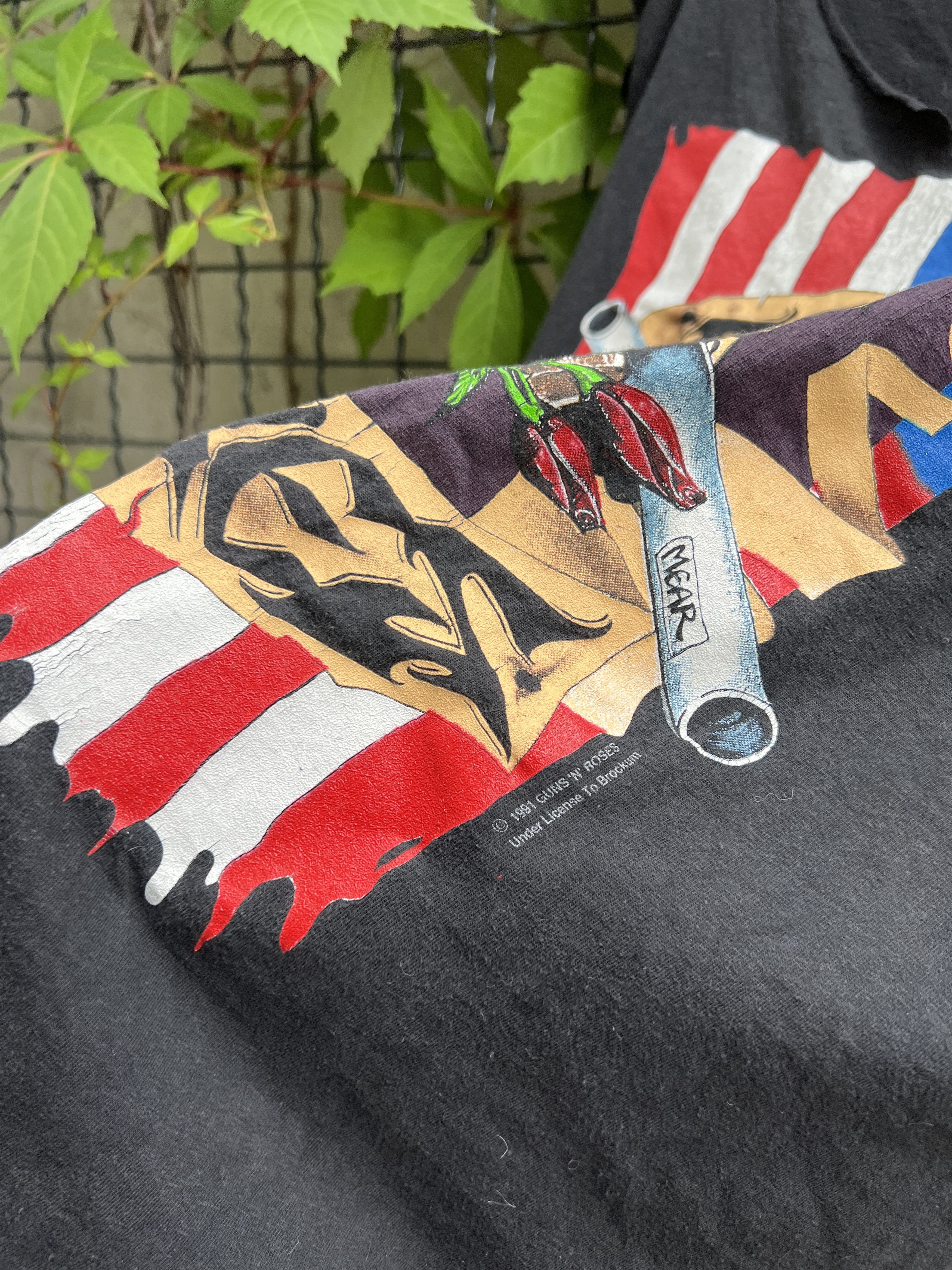 Band Tees Vintage 1991 Guns N Roses Rock Band Tank Top Shirt Size US XL / EU 56 / 4 - 10 Thumbnail