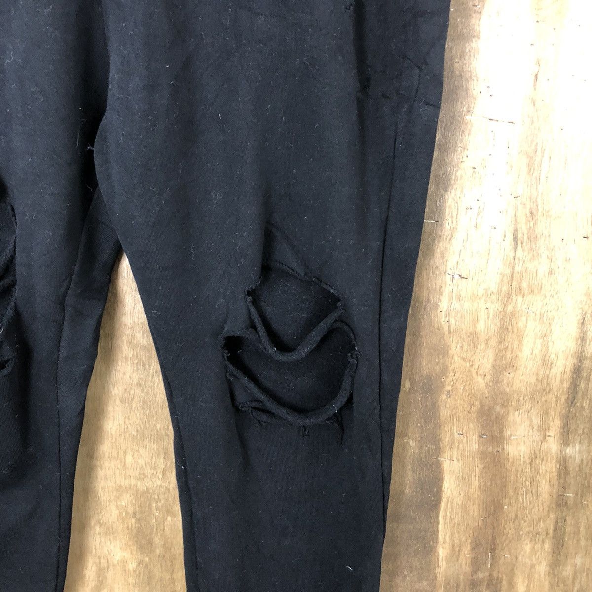 Bershka × Designer Bershka Black Distressed Joggers pants #6182 Size US 28 / EU 44 - 5 Thumbnail