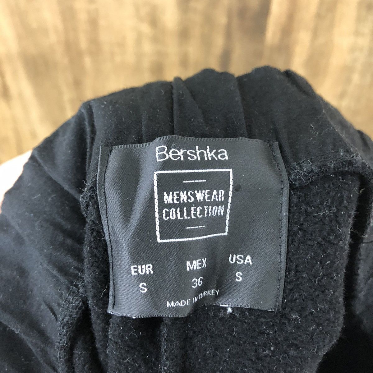 Bershka × Designer Bershka Black Distressed Joggers pants #6182 Size US 28 / EU 44 - 11 Thumbnail