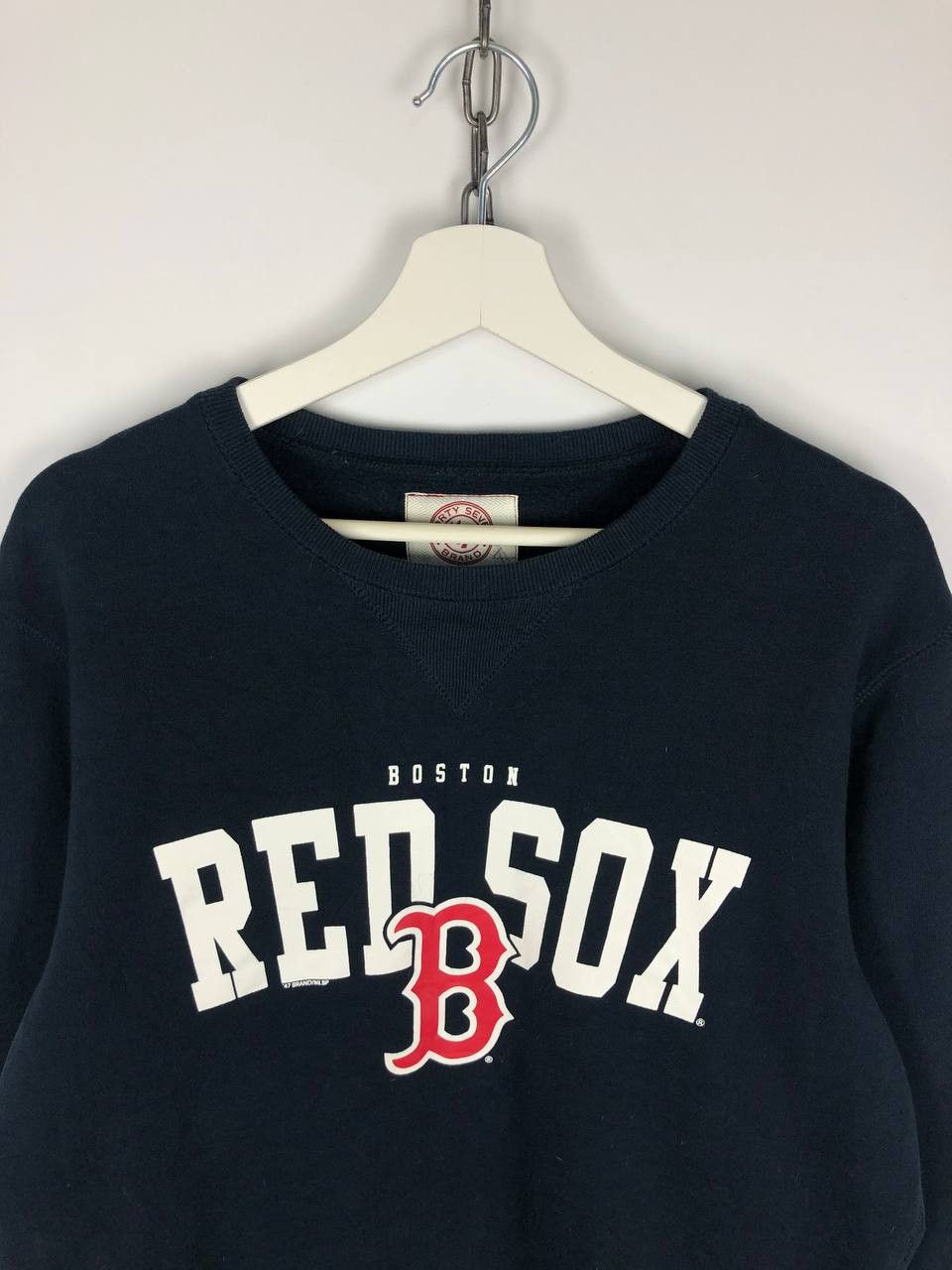 MLB BOSTON RED SOX SWEATSHIRT PULLOVER FORTY SEVEN BRAND SIZE M Size US M / EU 48-50 / 2 - 2 Thumbnail