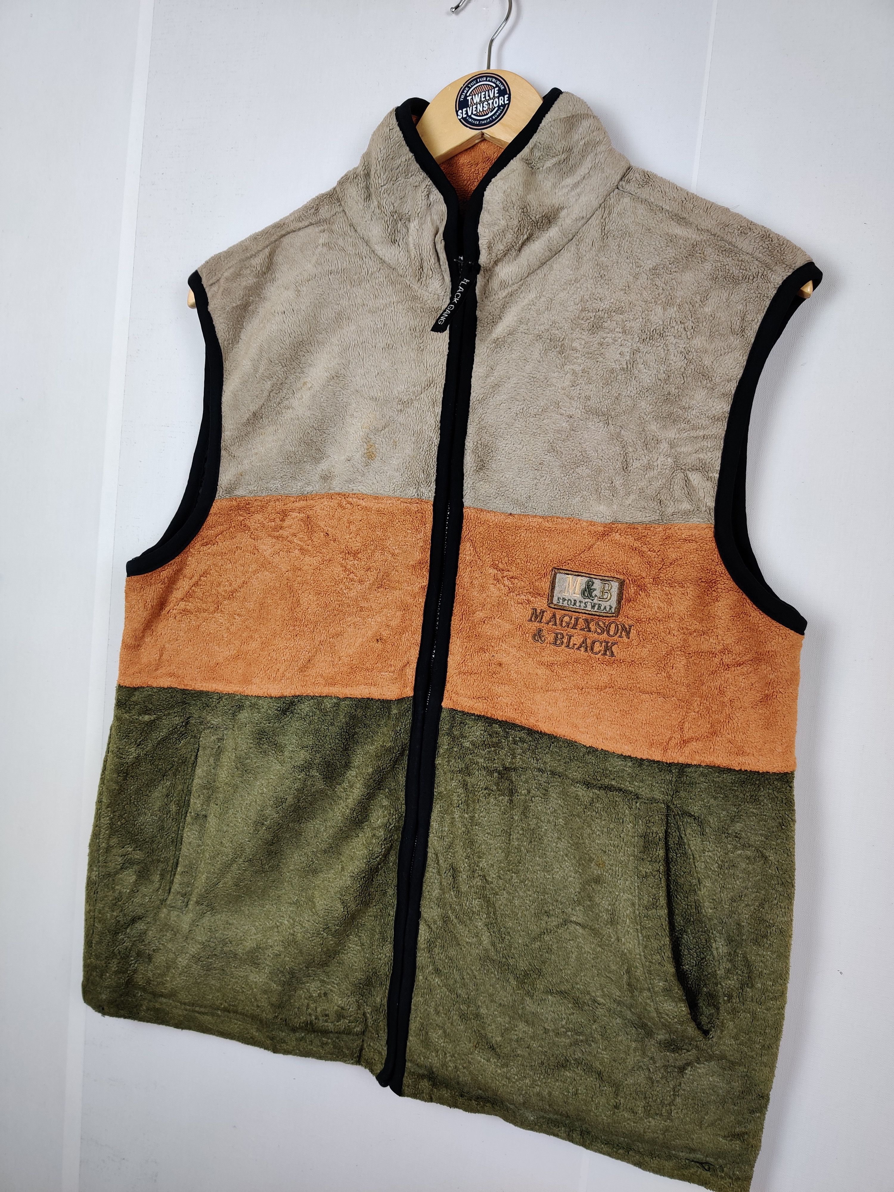 Japanese Brand Vintage Magixson Fleece Embroidery Logo Vest Size US M / EU 48-50 / 2 - 2 Thumbnail