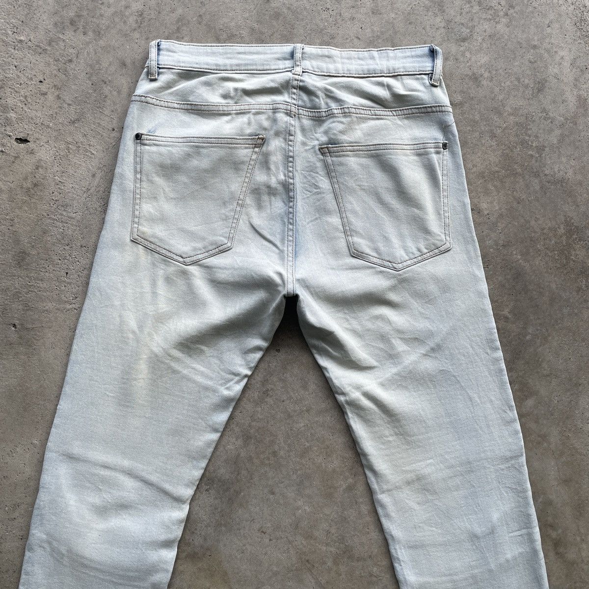 Japanese Brand Vintage Japanese Faded Light Wash Bikers Denim Jeans Pants Size US 30 / EU 46 - 11 Thumbnail