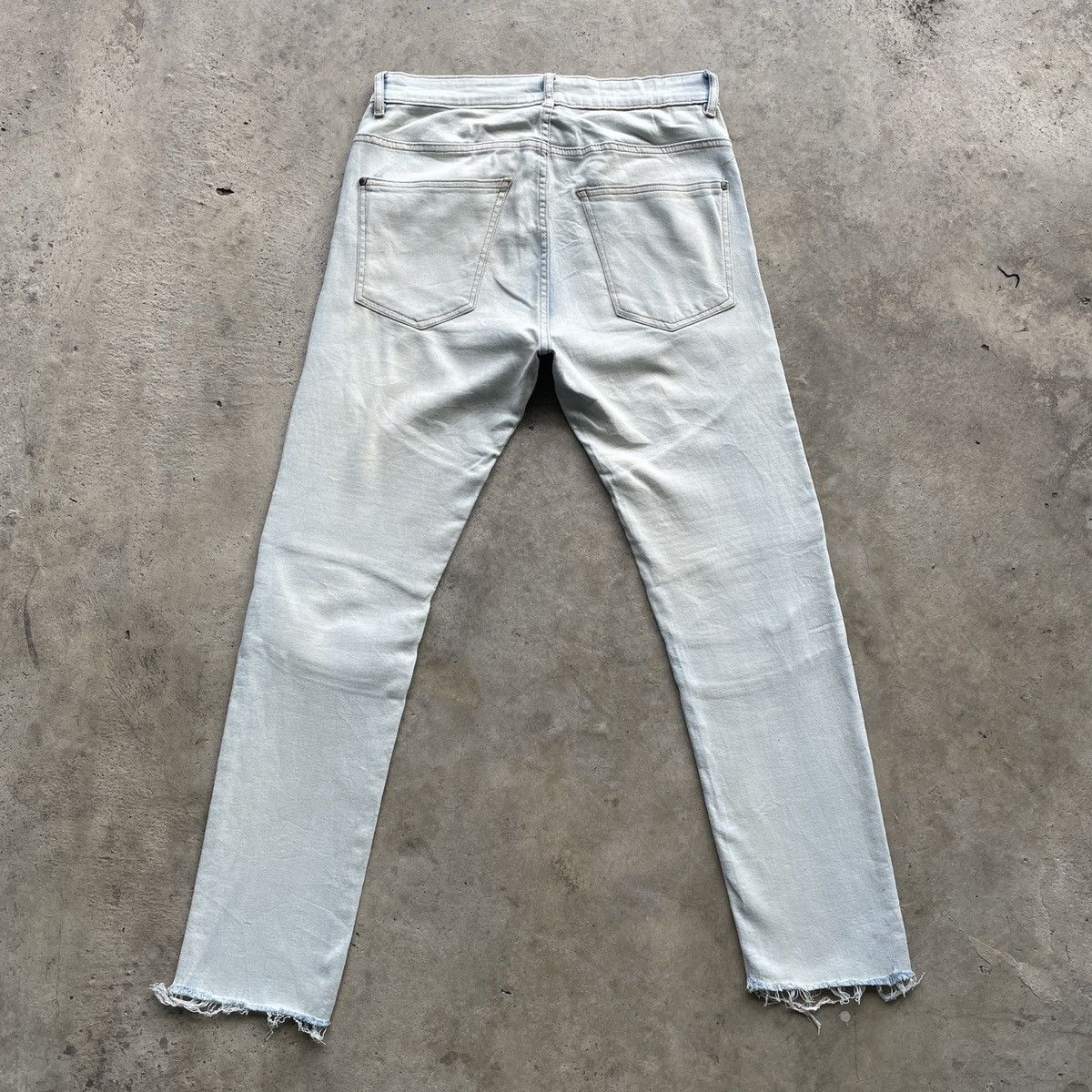 Japanese Brand Vintage Japanese Faded Light Wash Bikers Denim Jeans Pants Size US 30 / EU 46 - 13 Thumbnail