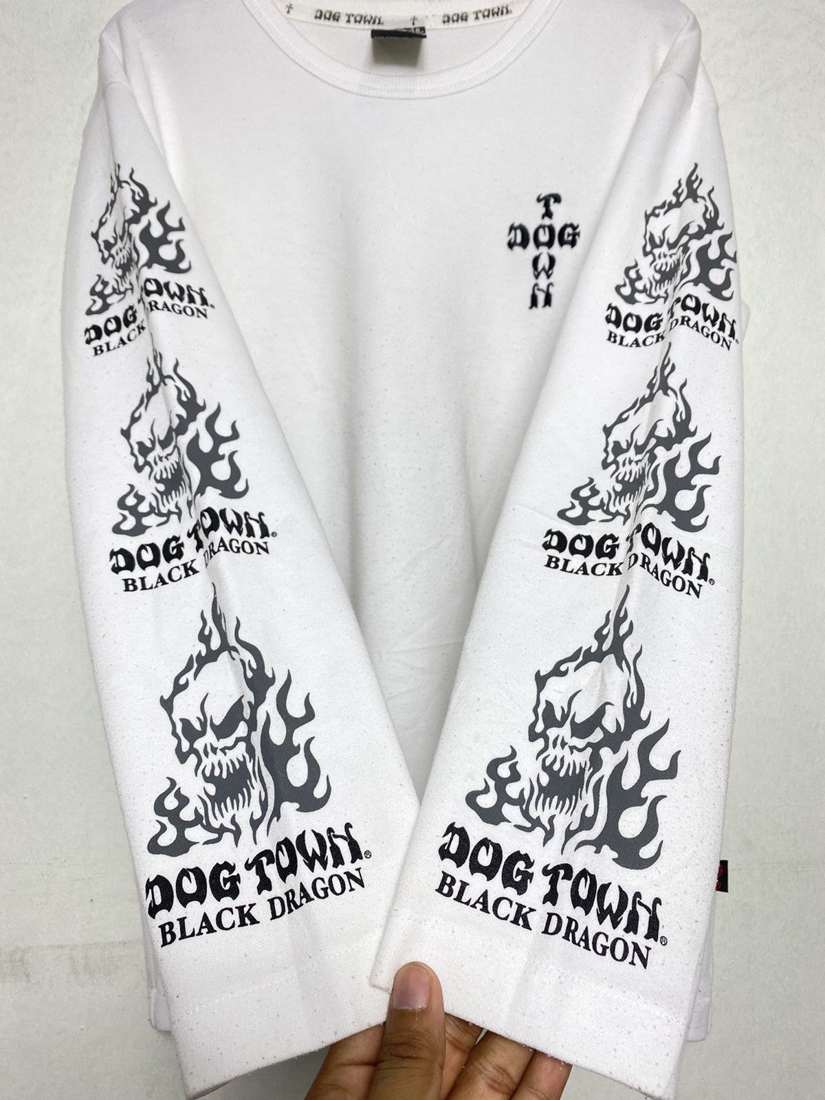 Dogtown Vintage Dogtown Chrome Wing Hearts Skull/Travis Flacko Scott Size US L / EU 52-54 / 3 - 1 Thumbnail