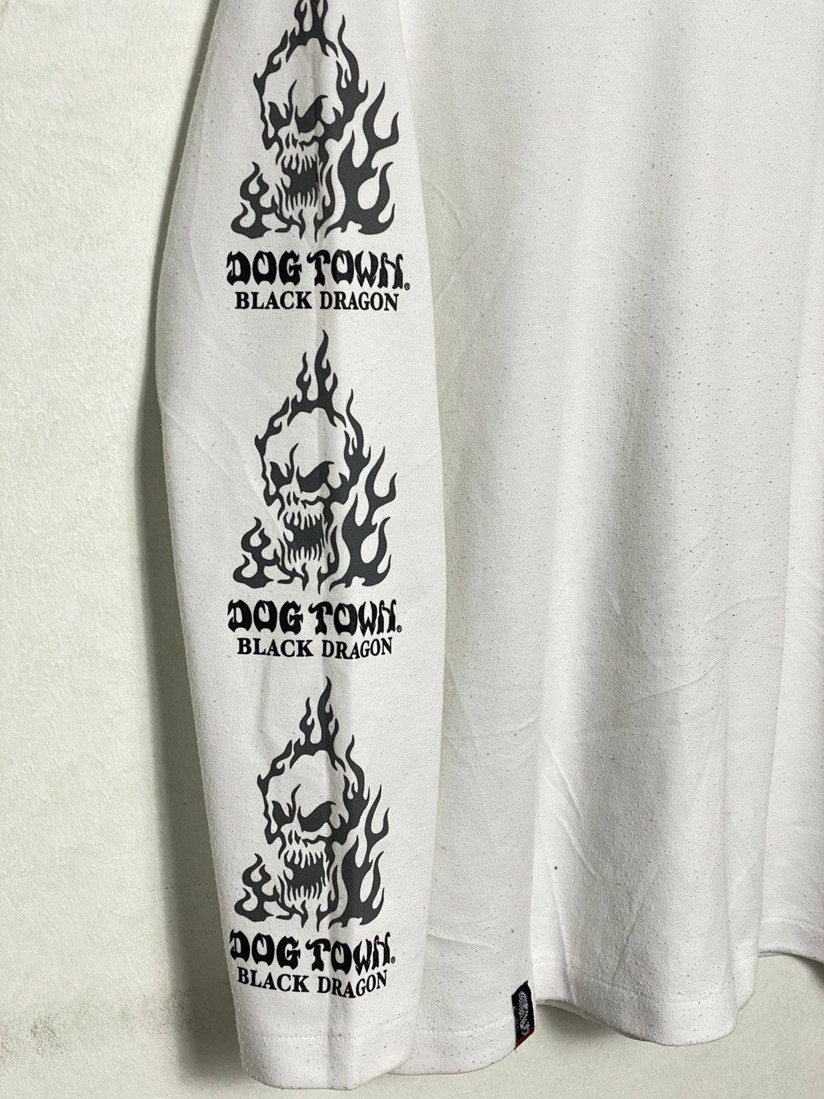 Dogtown Vintage Dogtown Chrome Wing Hearts Skull/Travis Flacko Scott Size US L / EU 52-54 / 3 - 4 Thumbnail