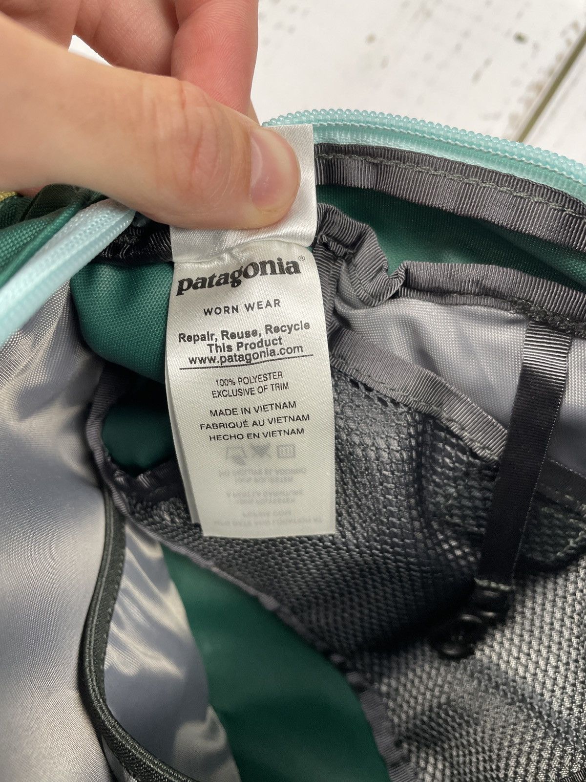 Patagonia Patagonia Sling Bag Atom 8L Backpack Size ONE SIZE - 8 Thumbnail