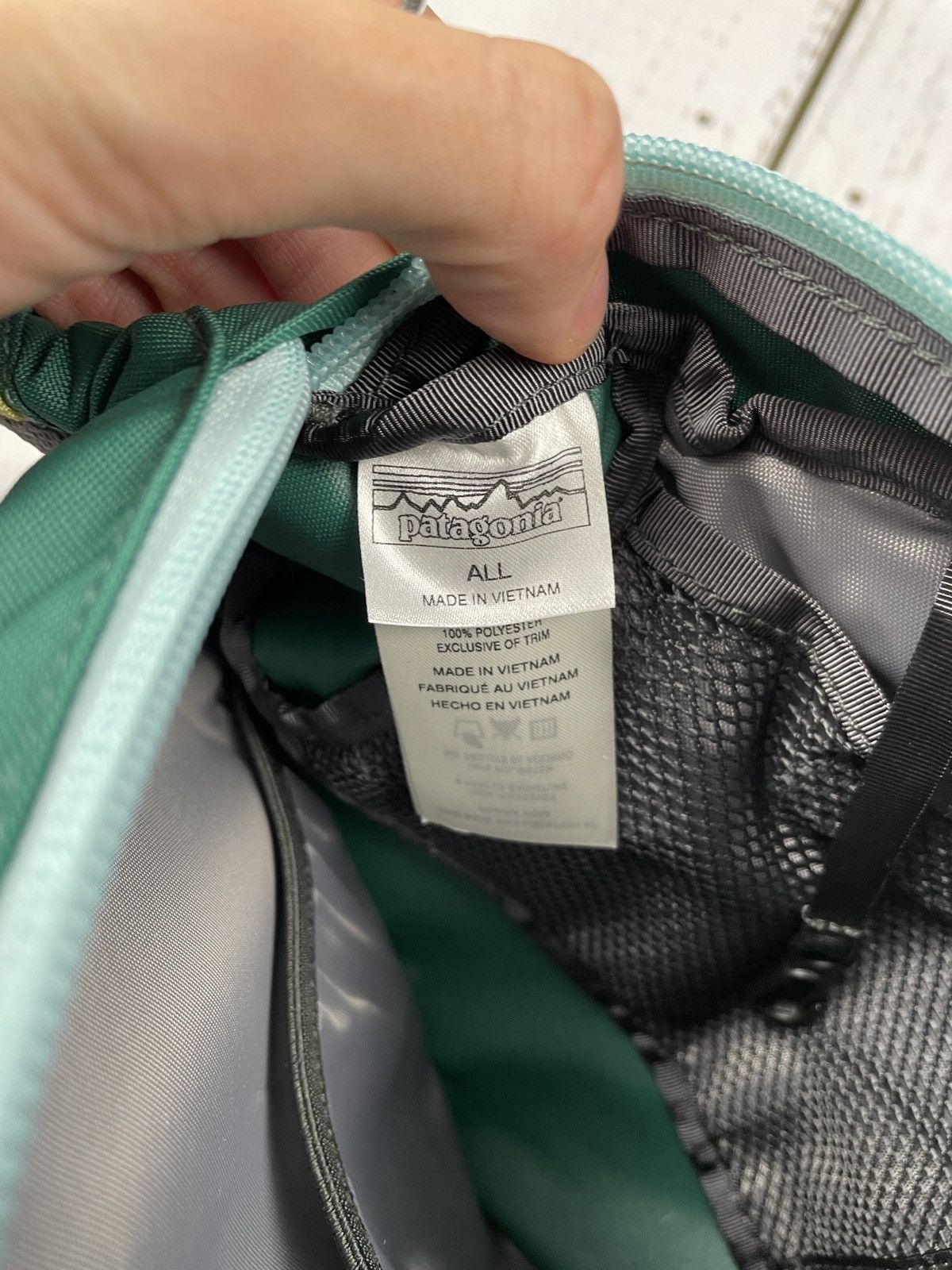 Patagonia Patagonia Sling Bag Atom 8L Backpack Size ONE SIZE - 7 Thumbnail