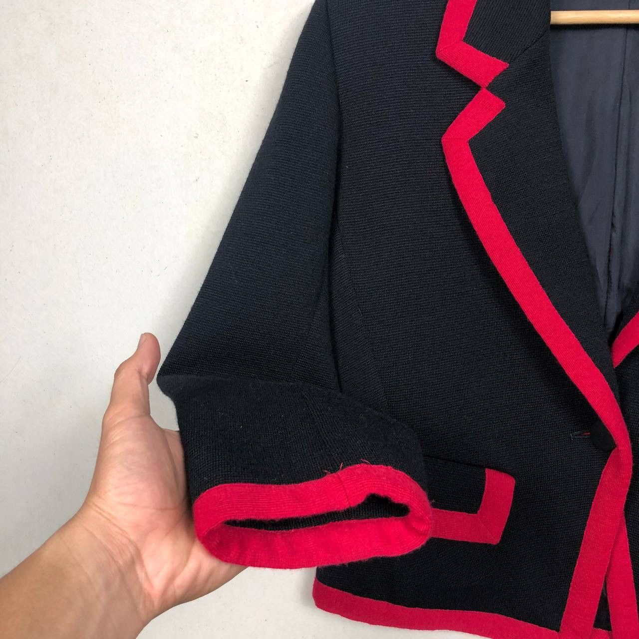 Yves Saint Laurent Yves Saint Laurent Cropped Top Coat YSL Black Pink Jacket Size M / US 6-8 / IT 42-44 - 7 Thumbnail