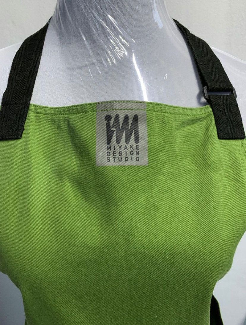 Issey Miyake 🇯🇵ISSEY MIYAKE DESIGN Studio Apron Home Kitchen Size ONE SIZE - 2 Thumbnail