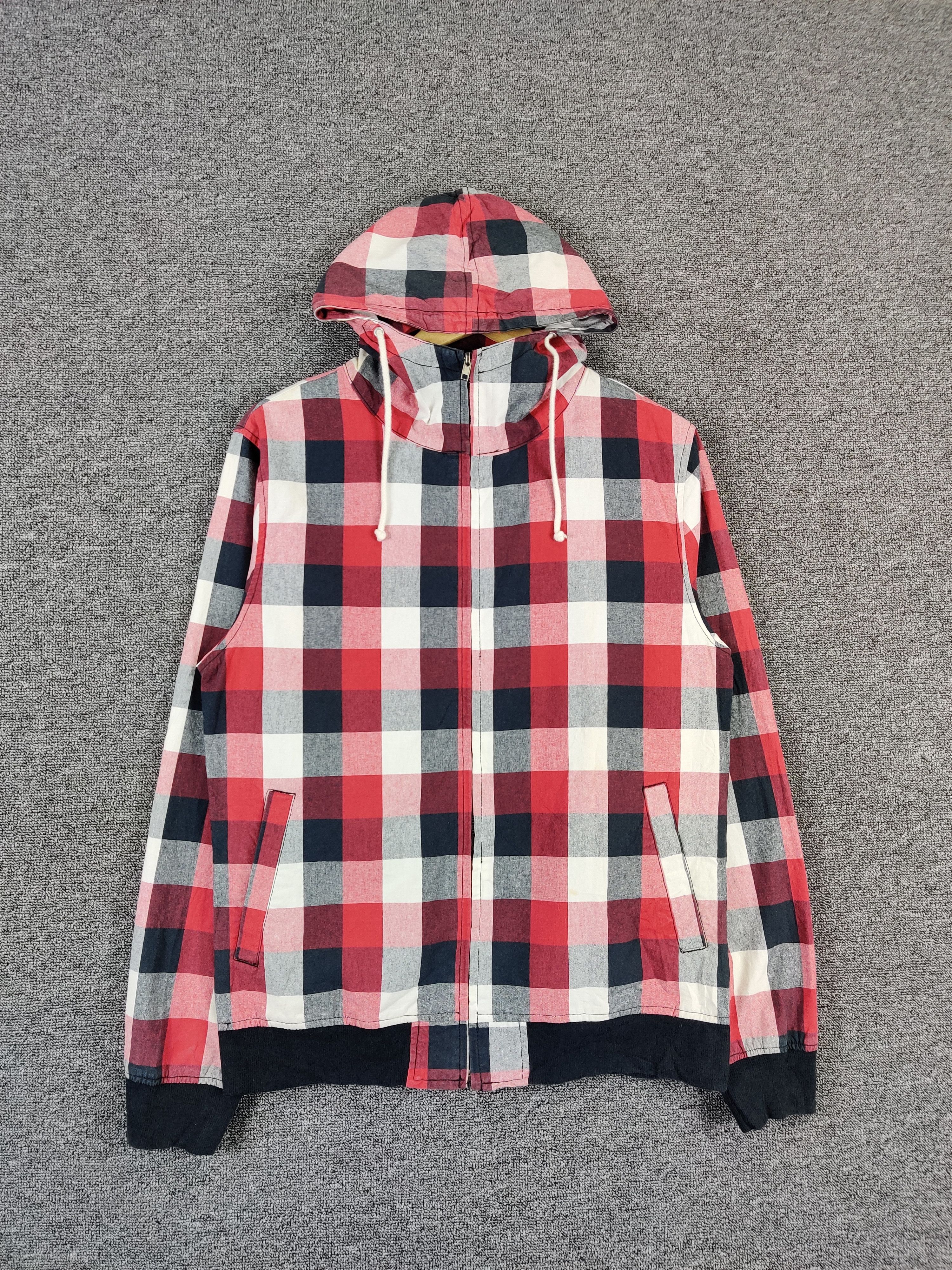 Japanese Brand Vintage Marlond Elements Checkered Hoodie Nice Design Size US L / EU 52-54 / 3 - 1 Thumbnail