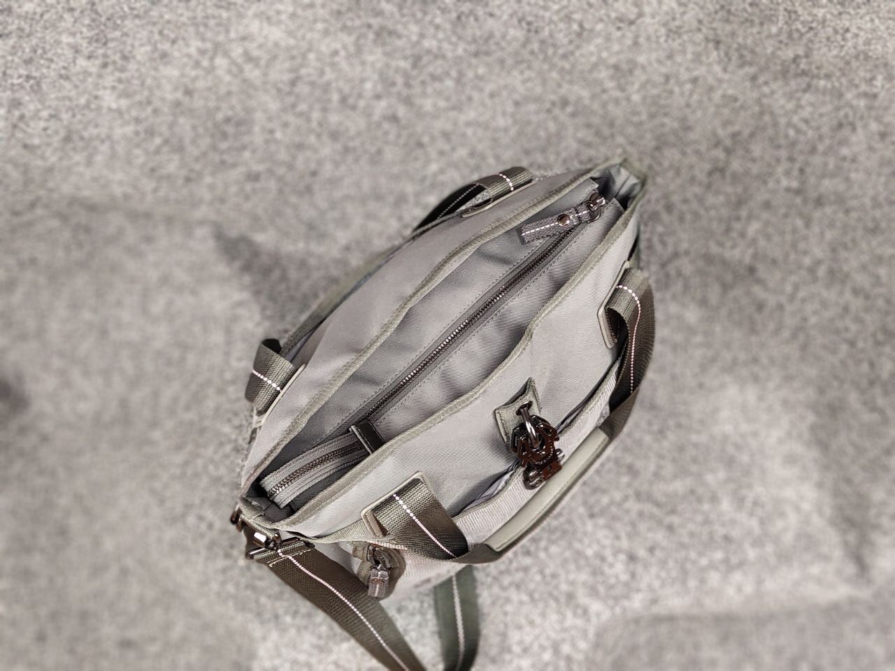 Japanese Brand Rare George Gina & Lucy Fire Frey Bag Silver Shopper Alyx Size ONE SIZE - 9 Thumbnail