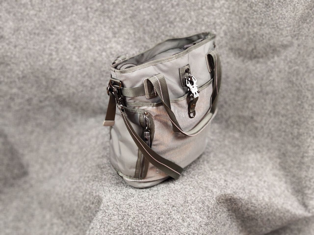 Japanese Brand Rare George Gina & Lucy Fire Frey Bag Silver Shopper Alyx Size ONE SIZE - 7 Thumbnail