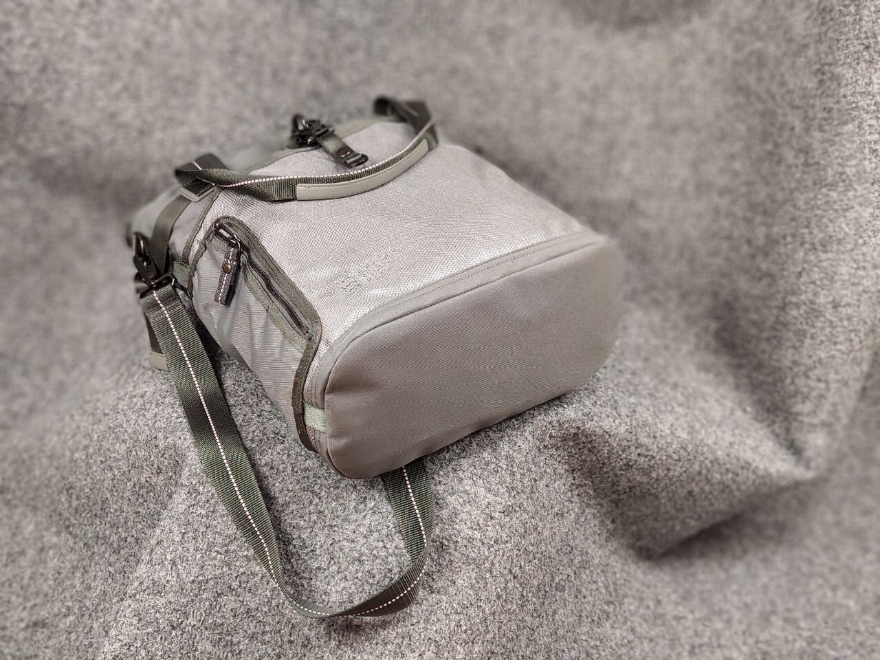 Japanese Brand Rare George Gina & Lucy Fire Frey Bag Silver Shopper Alyx Size ONE SIZE - 11 Thumbnail