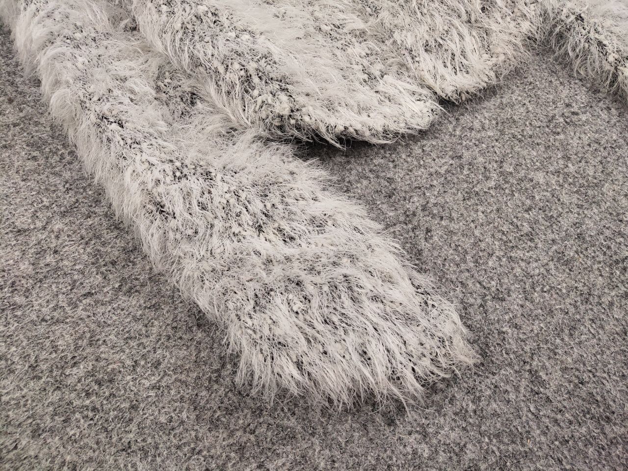 Japanese Brand Vintage Y2K Japanese White Mohair Teddy Cardigan Sweater Size S / US 4 / IT 40 - 6 Thumbnail