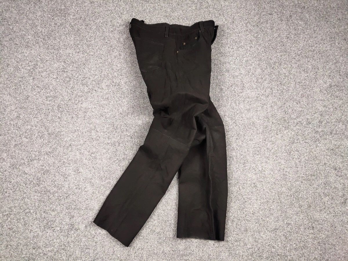 Japanese Brand Vintage Japanese Mens Genuine leather Black Pants Hype Size US 32 / EU 48 - 16 Thumbnail