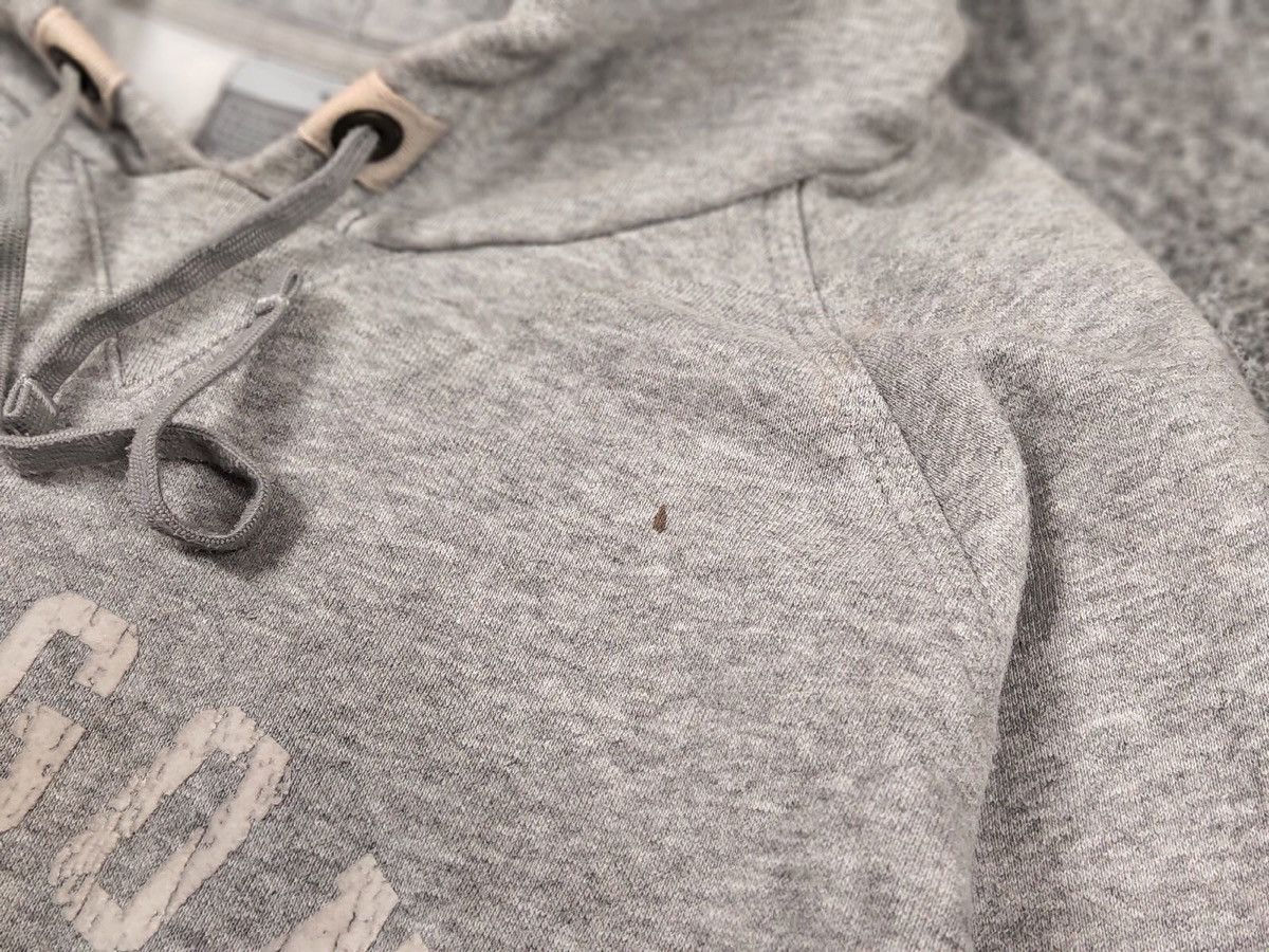 Nike Vintage 90s Nike USA Beaverton Oregon Gray Hoodie Size US S / EU 44-46 / 1 - 14 Thumbnail