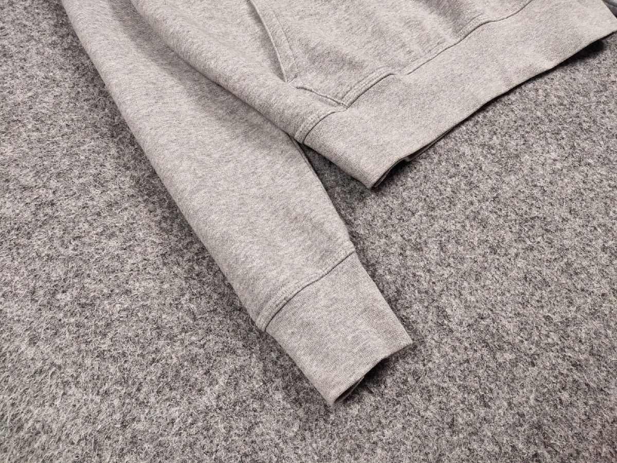 Nike Vintage 90s Nike USA Beaverton Oregon Gray Hoodie Size US S / EU 44-46 / 1 - 6 Thumbnail