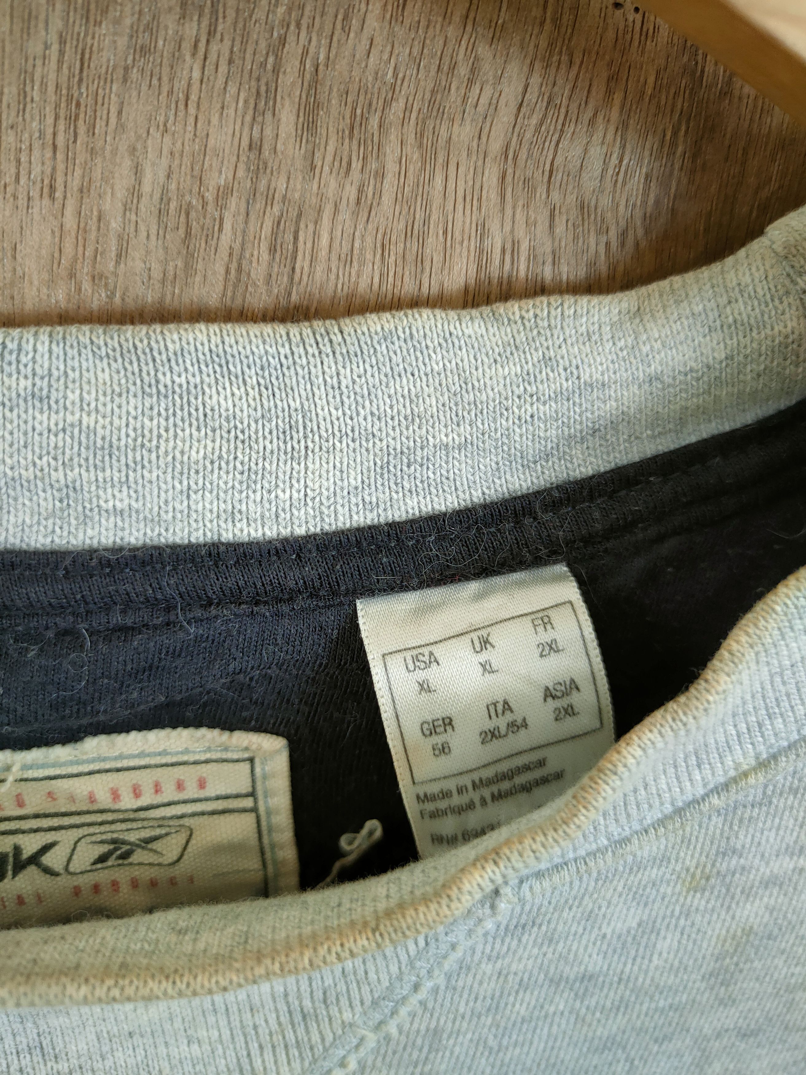 Reebok Reebok vintage worn distressed dirty sweatshirt #6157 Size US XL / EU 56 / 4 - 9 Thumbnail