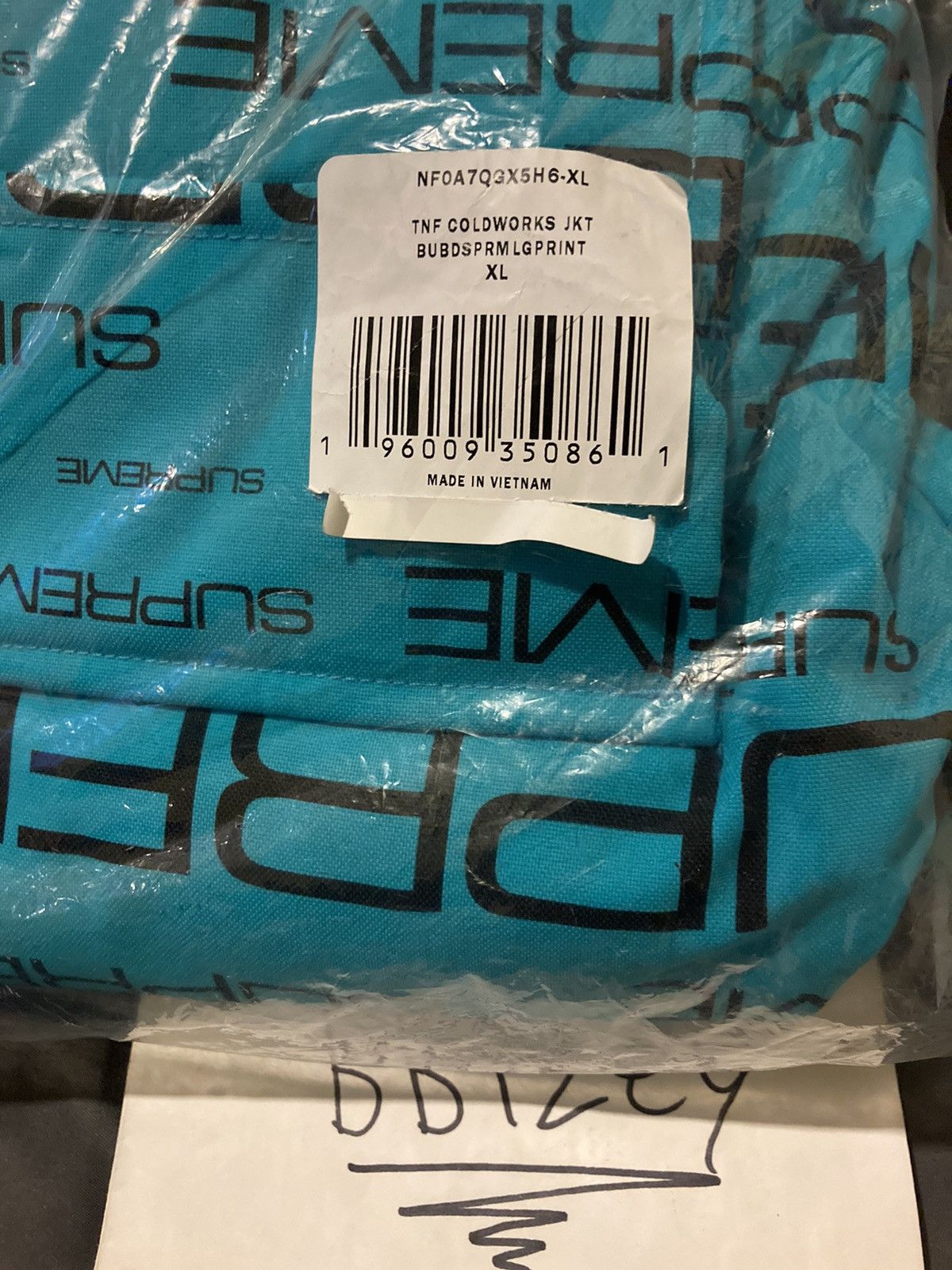 Supreme × The North Face Supreme The North Face Coldworks 700-Fill Down Parka Teal XL Size US XL / EU 56 / 4 - 8 Thumbnail