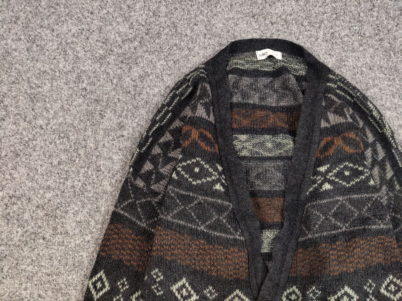 Vintage Vintage 90's Japanese Patterned Cardigan Knitted Sweater Size US L / EU 52-54 / 3 - 11 Thumbnail