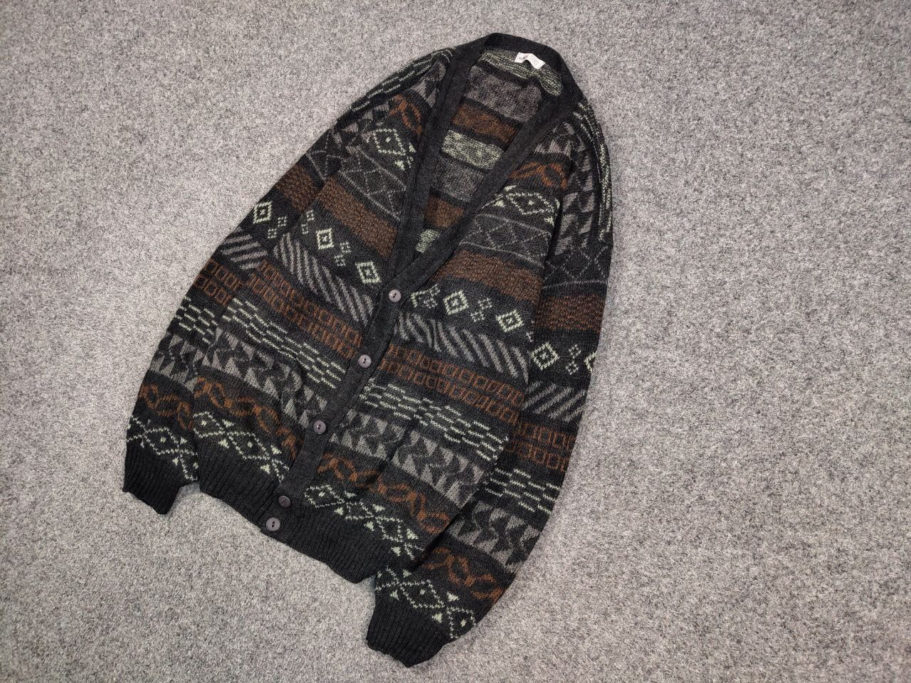 Vintage Vintage 90's Japanese Patterned Cardigan Knitted Sweater Size US L / EU 52-54 / 3 - 3 Thumbnail