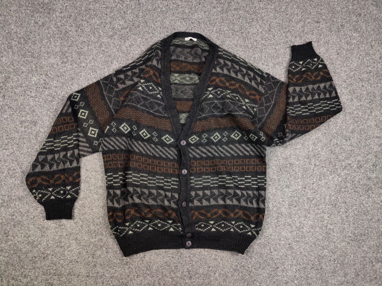 Vintage Vintage 90's Japanese Patterned Cardigan Knitted Sweater Size US L / EU 52-54 / 3 - 14 Thumbnail