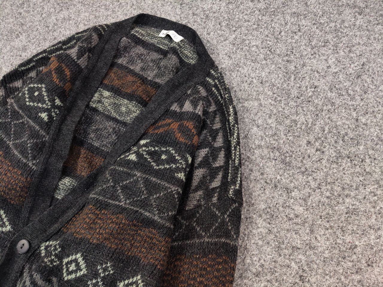Vintage Vintage 90's Japanese Patterned Cardigan Knitted Sweater Size US L / EU 52-54 / 3 - 4 Thumbnail