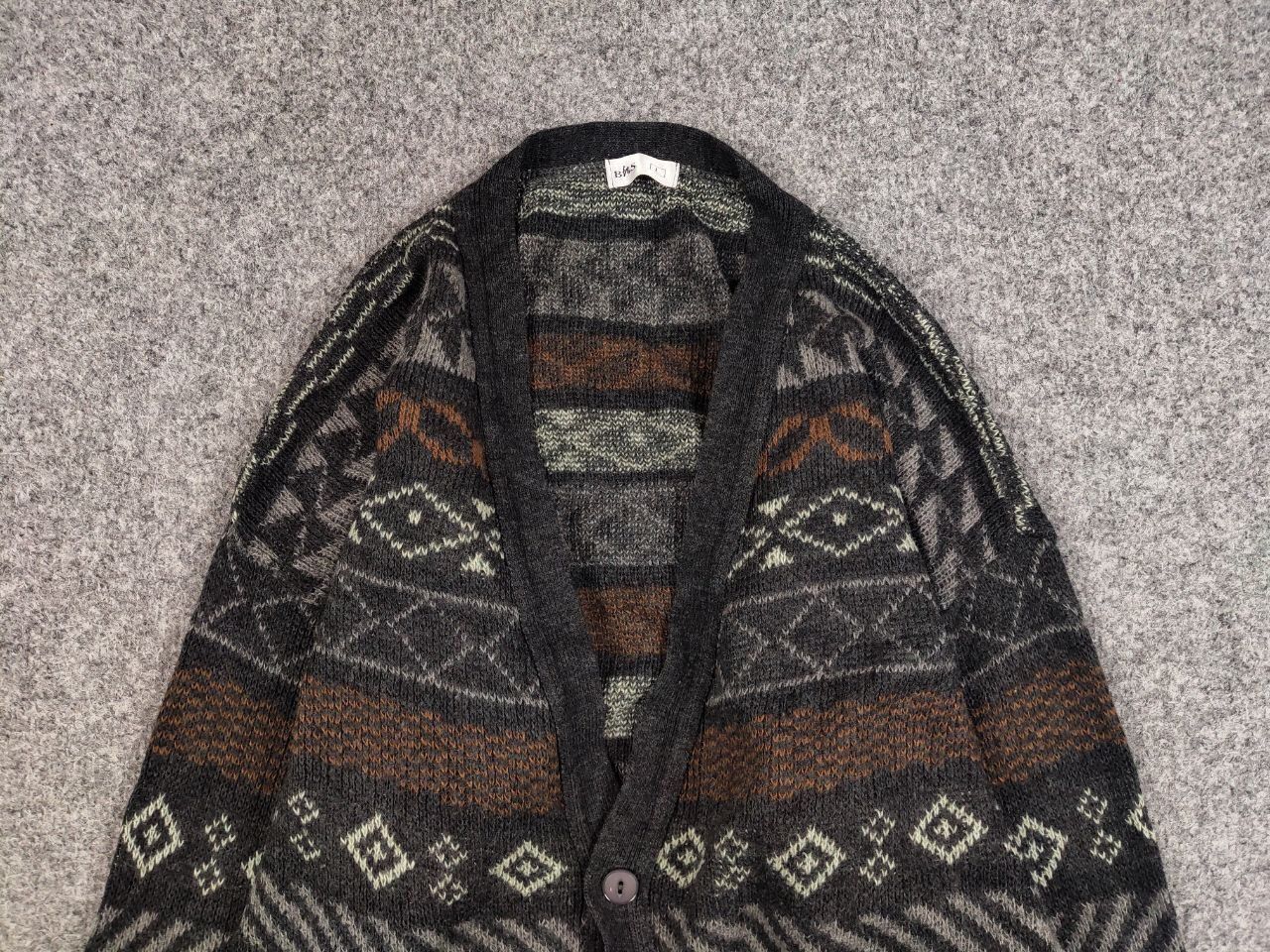 Vintage Vintage 90's Japanese Patterned Cardigan Knitted Sweater Size US L / EU 52-54 / 3 - 8 Thumbnail