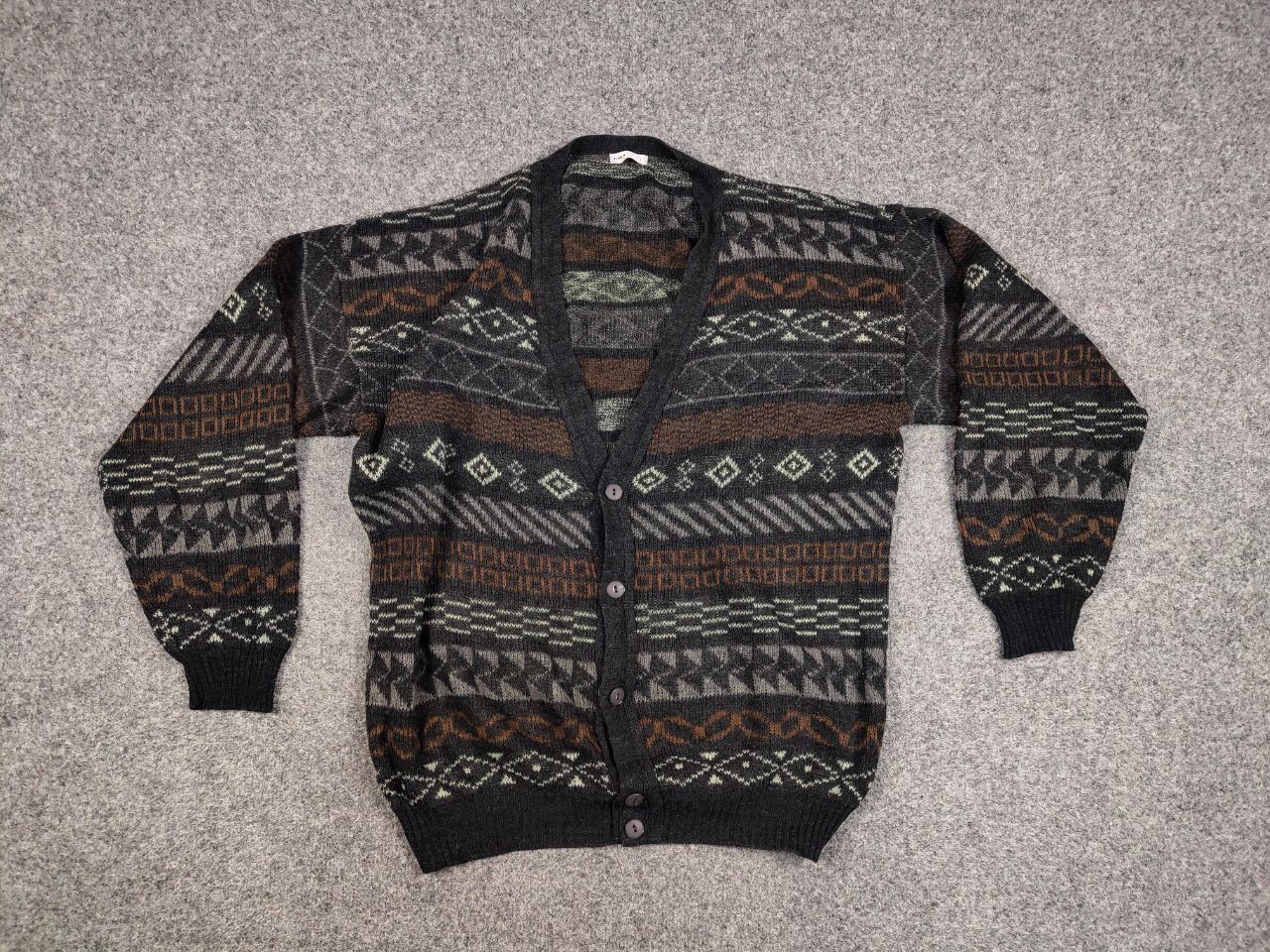 Vintage Vintage 90's Japanese Patterned Cardigan Knitted Sweater Size US L / EU 52-54 / 3 - 15 Thumbnail