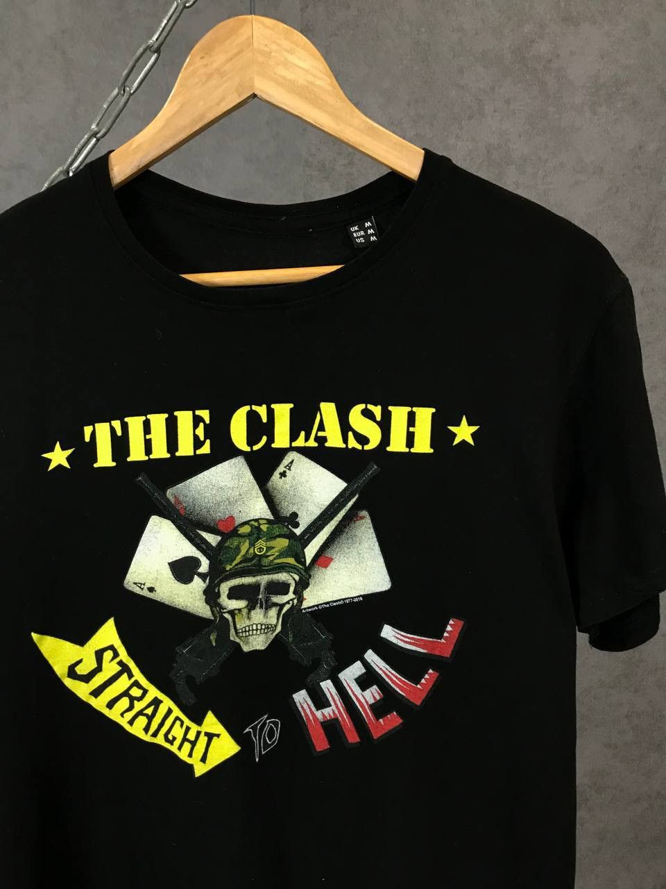 Band Tees The Clash rock band tee Size US M / EU 48-50 / 2 - 2 Thumbnail