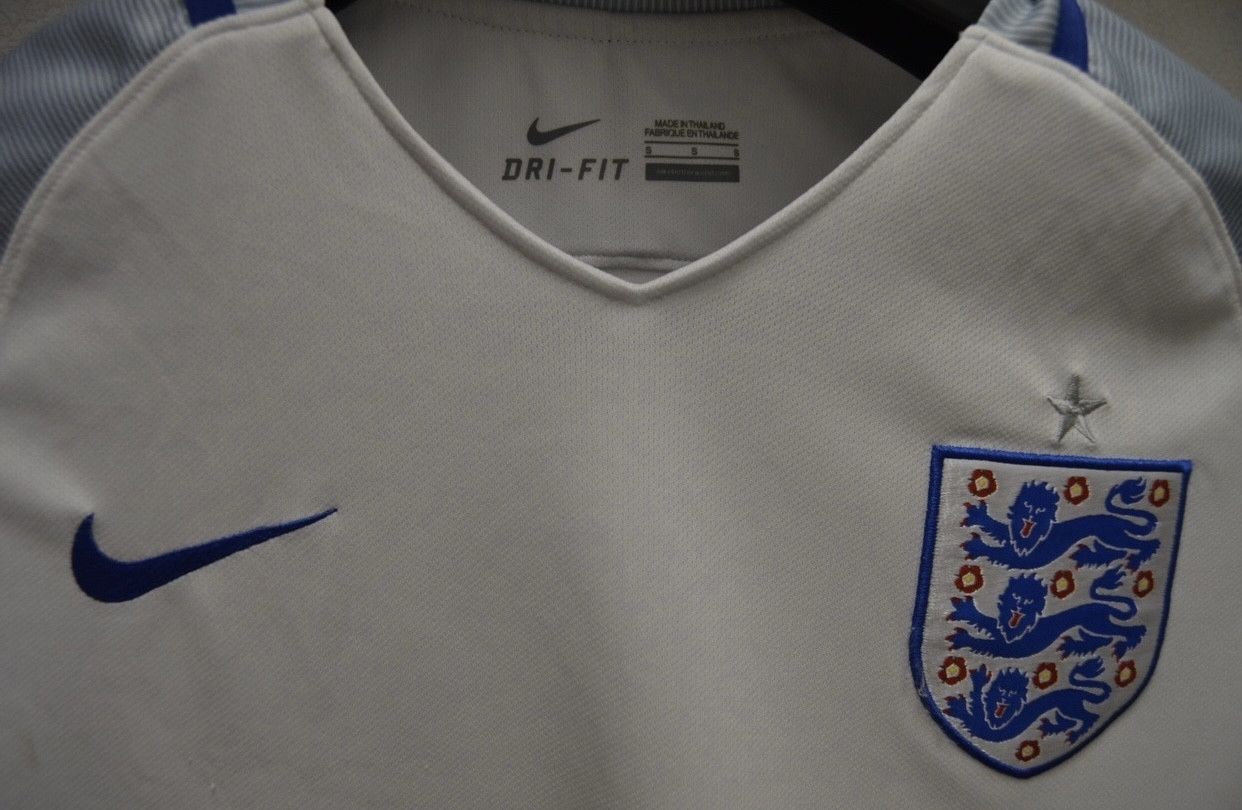 Nike England Nike soccer jersey white S Size US S / EU 44-46 / 1 - 3 Thumbnail