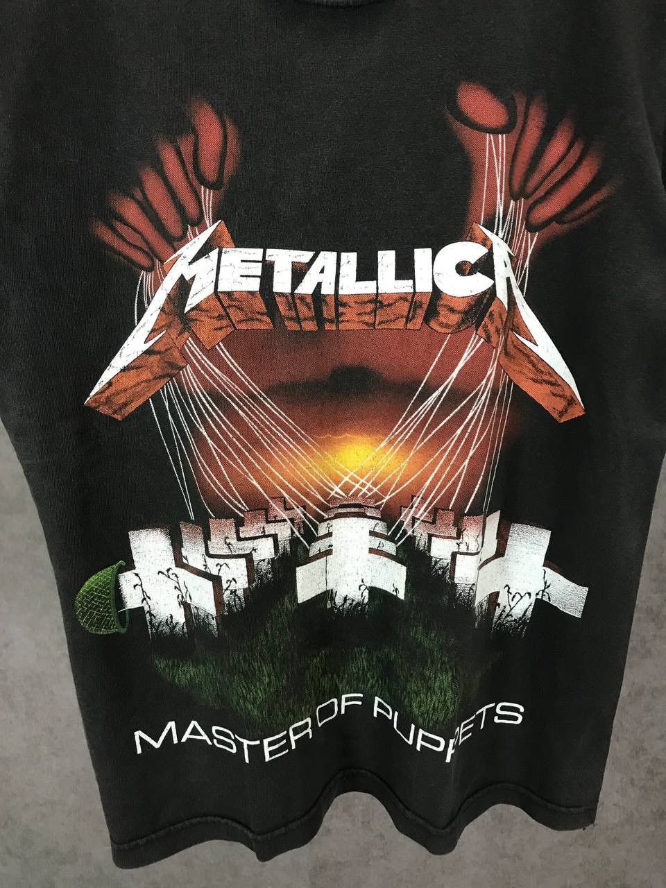 Band Tees × Metallica × Vintage Metallica vintage rock band overprinted tee Size US XS / EU 42 / 0 - 4 Thumbnail
