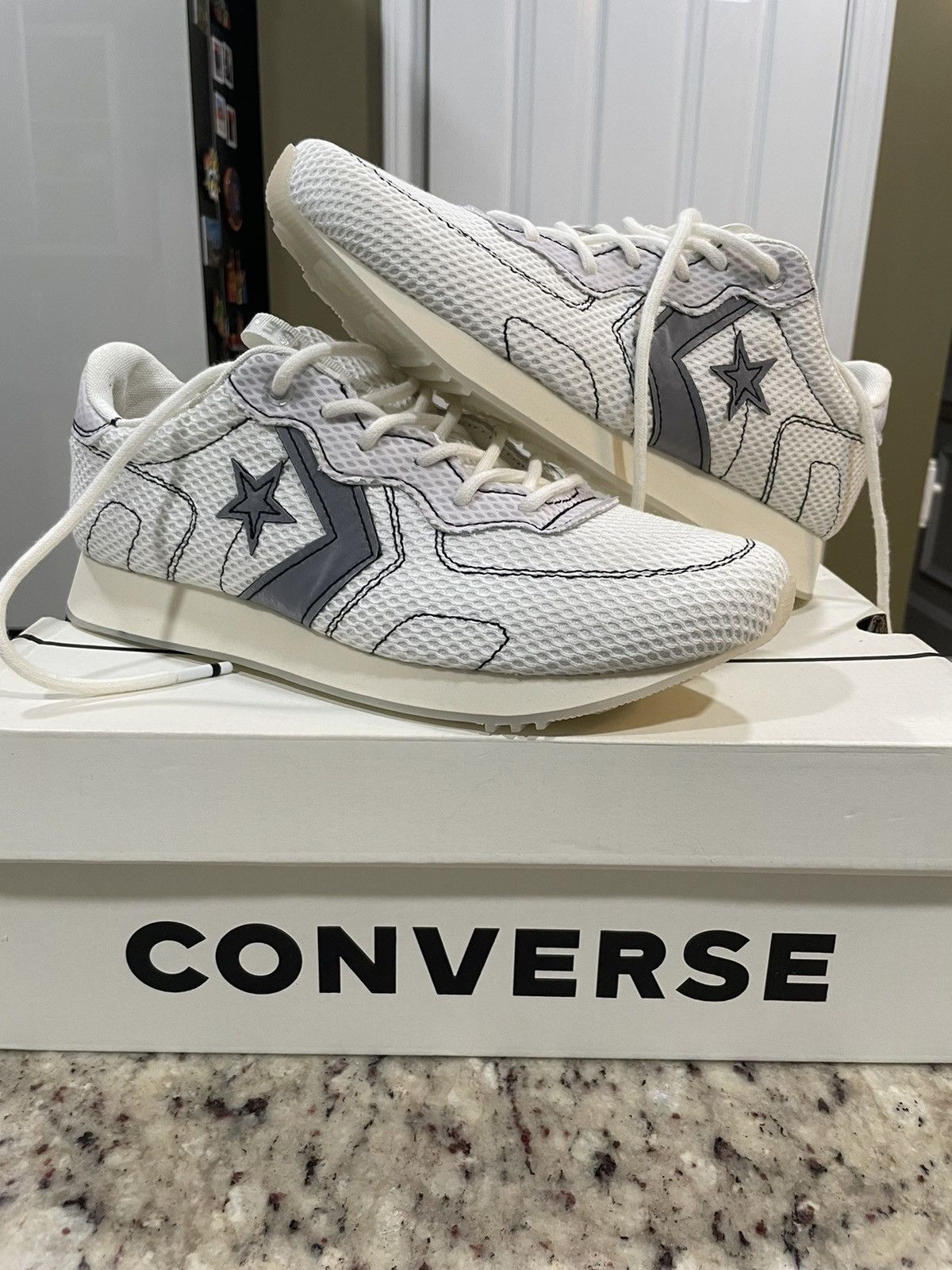 Converse x vince staples thunderbolt ox hotsell