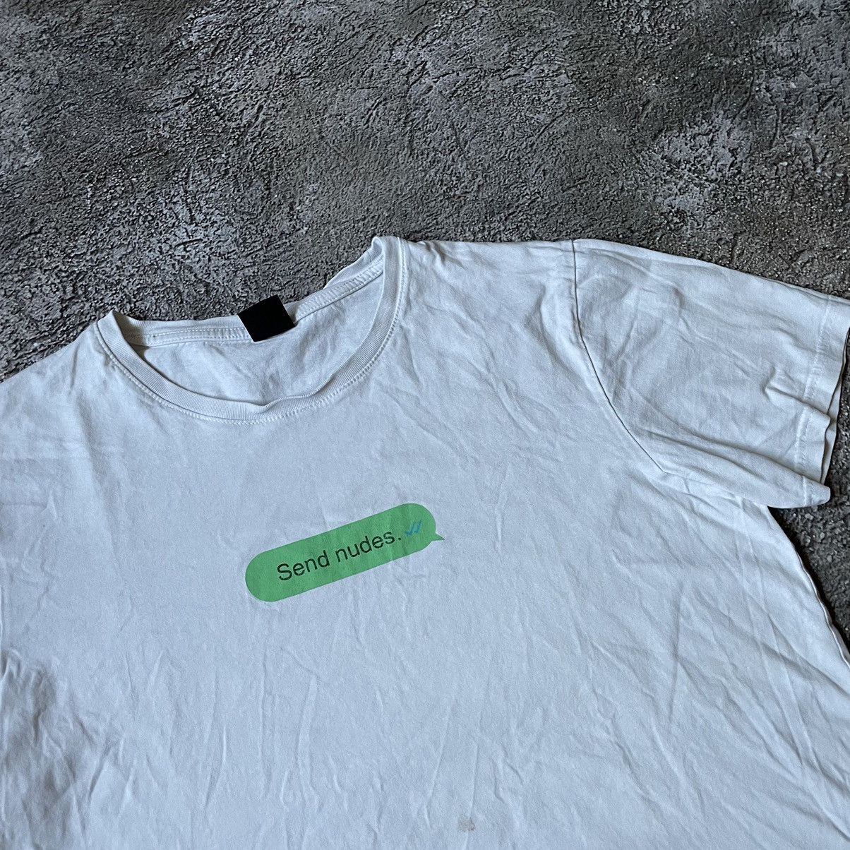 Vintage Vintage Y2K Graphic Tee Sun Faded Humor Streetwear Cropped L Size US L / EU 52-54 / 3 - 6 Thumbnail