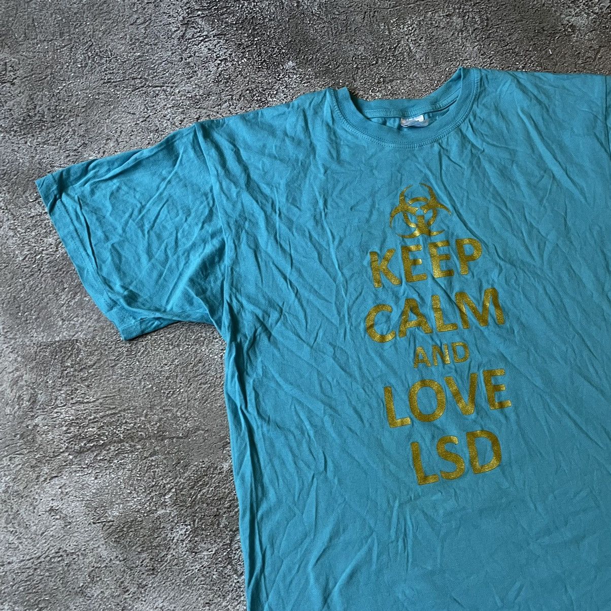 Vintage Vintage Y2K ADULT FUNNY Tee KEEP CALM LOVE LSD L Size US L / EU 52-54 / 3 - 4 Thumbnail