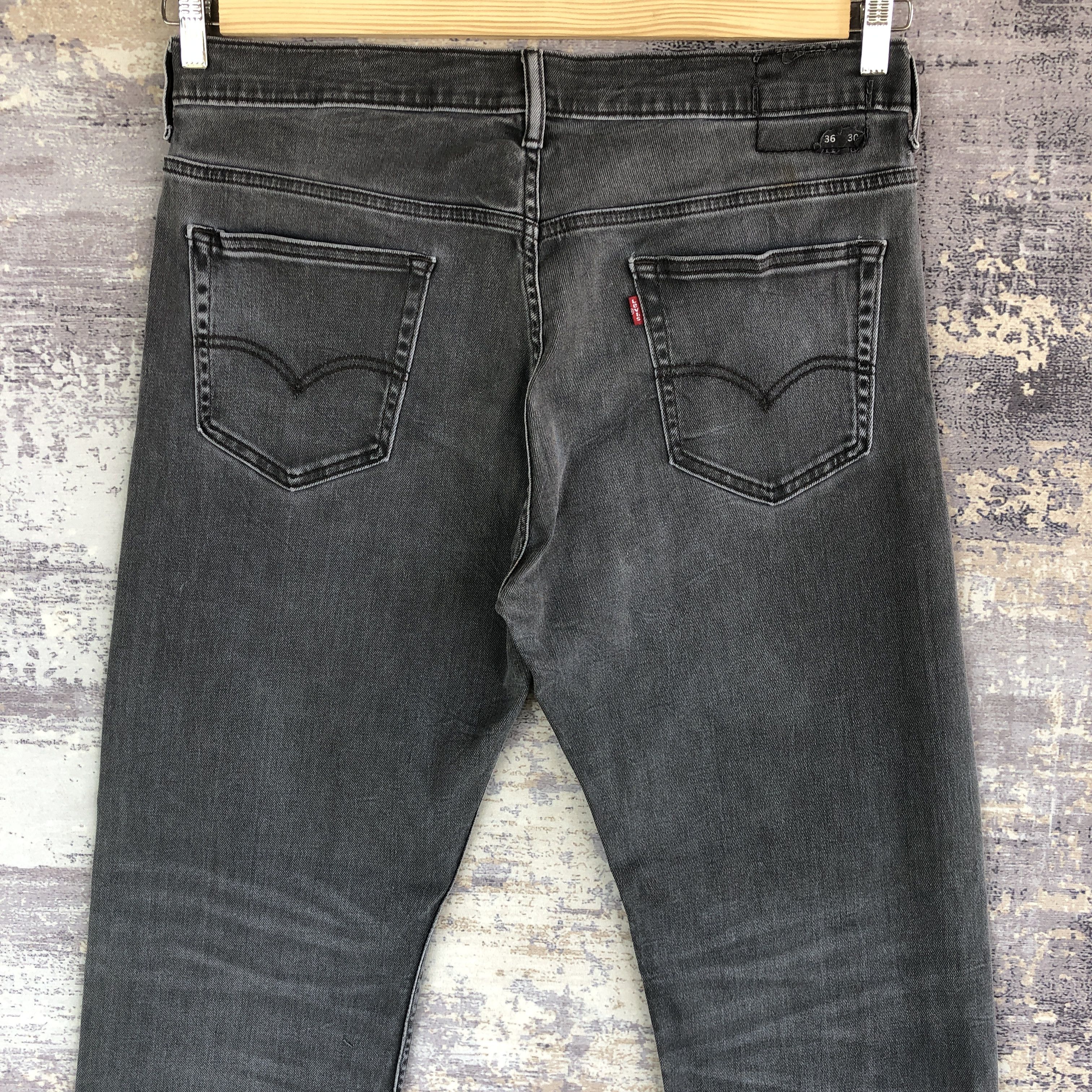 Jean Vintage Levis Sun Faded Black Baggy Jeans Levi's 569 Denim Size US 36 / EU 52 - 6 Thumbnail