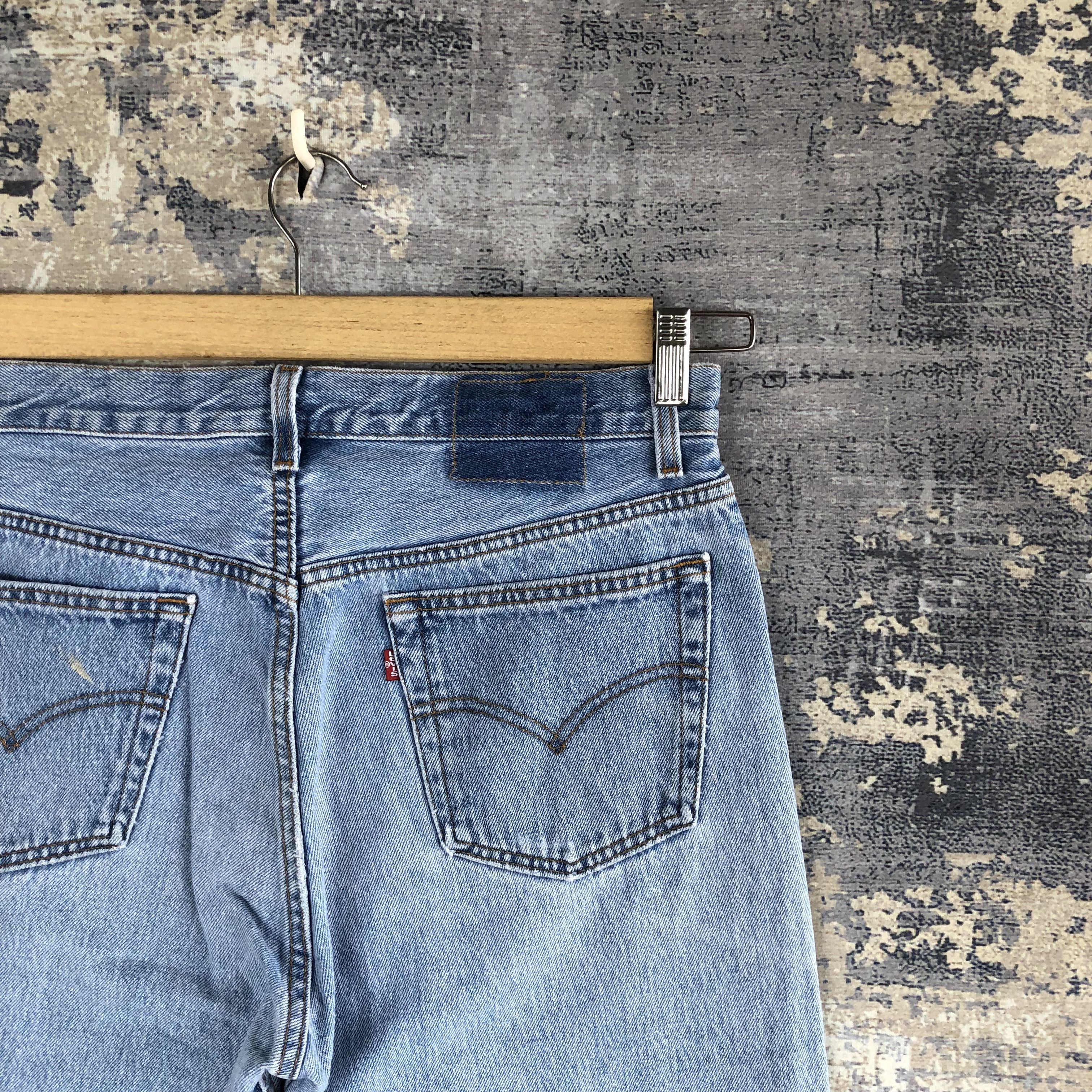 Levi's Vintage Levis 501 Paint Splatter Jeans Light Wash Denim Size US 30 / EU 46 - 6 Thumbnail