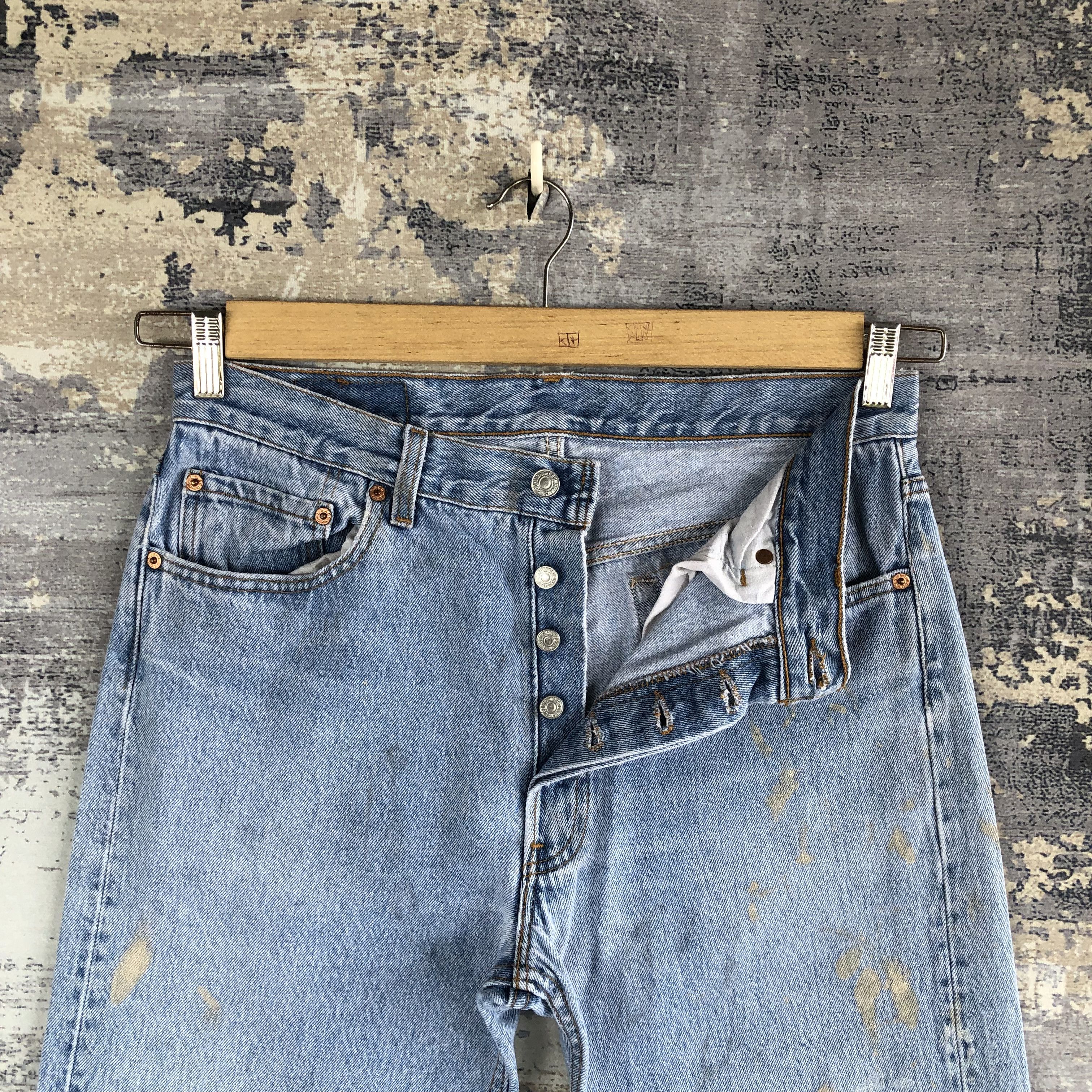 Levi's Vintage Levis 501 Paint Splatter Jeans Light Wash Denim Size US 30 / EU 46 - 7 Thumbnail