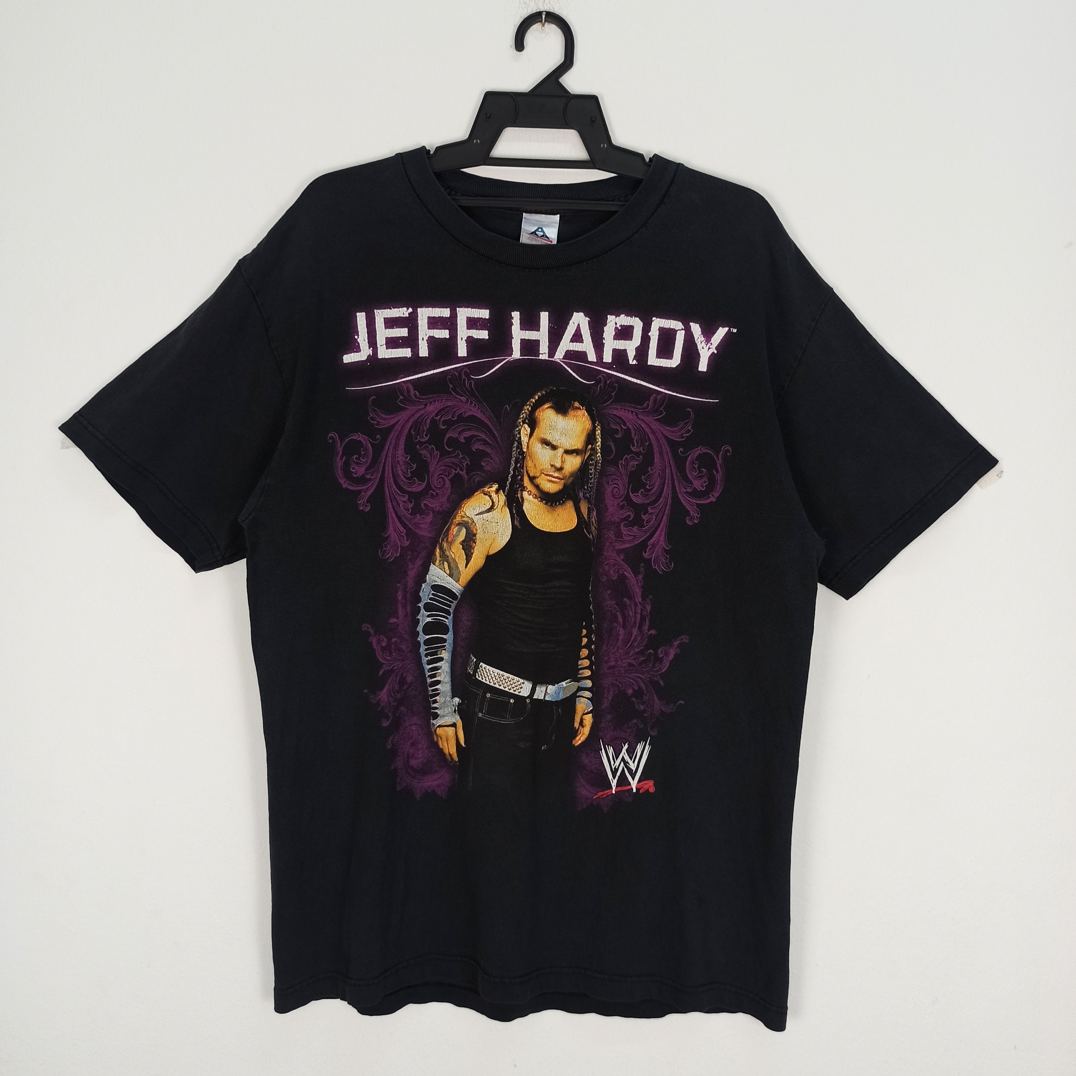 image of Vintage Wwe Jeff Hardy Tshirt in Black, Men's (Size Large)