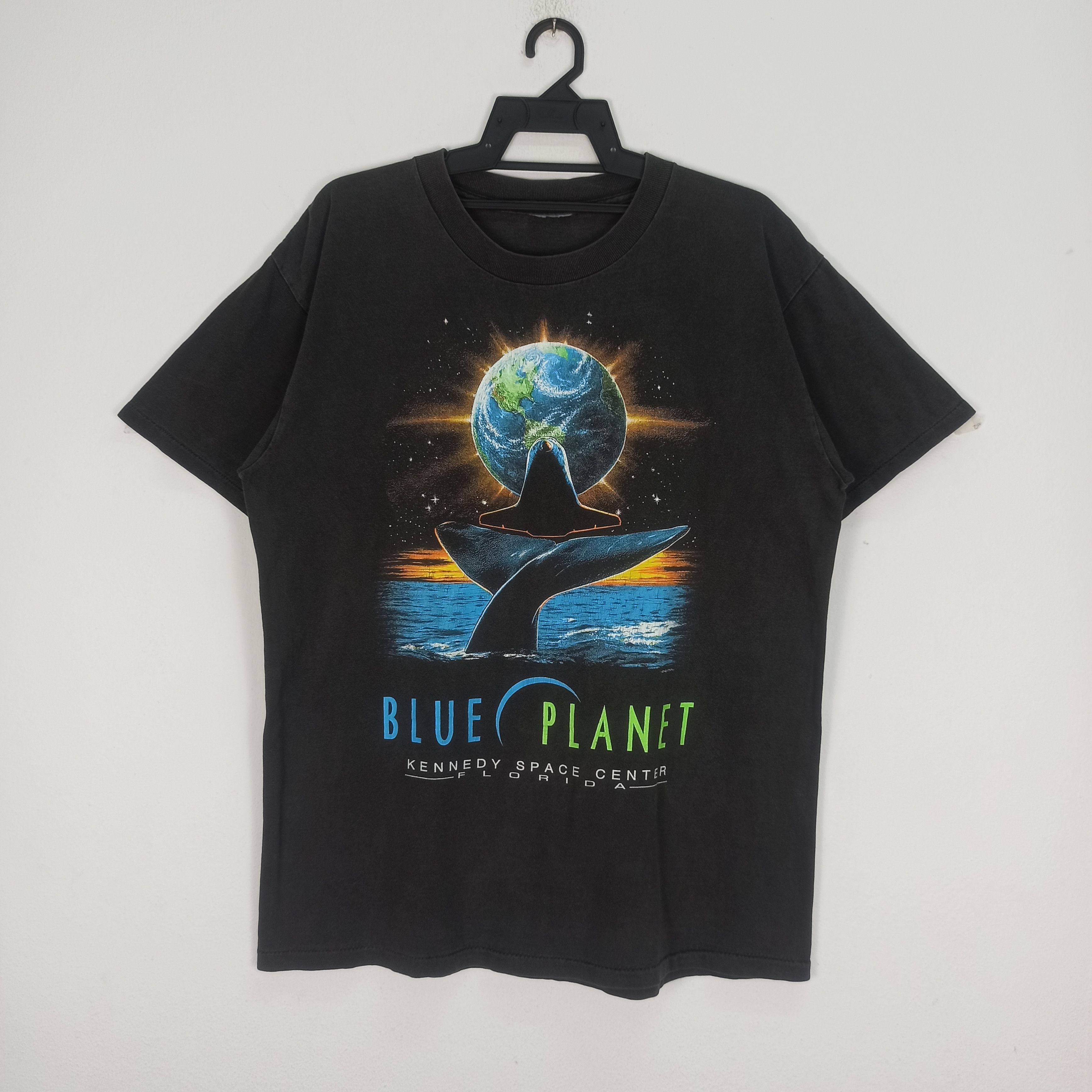 Vintage Blue Planet Kennedy Space Center Florida T-shirt