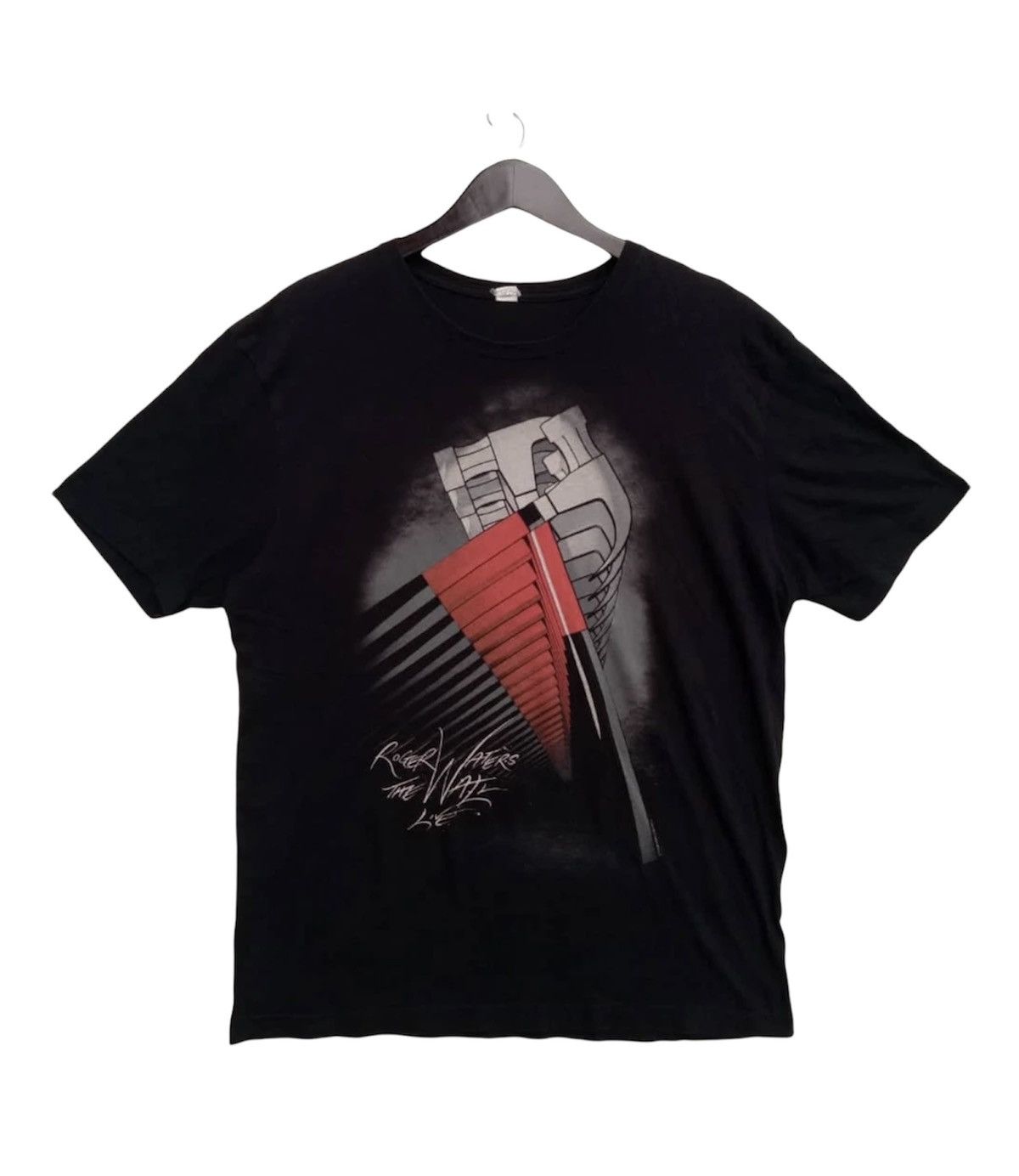 Band Tees 💥ROGERS WATER PINK FLOYD the wall rock band album tee shirt Size US XL / EU 56 / 4 - 1 Thumbnail